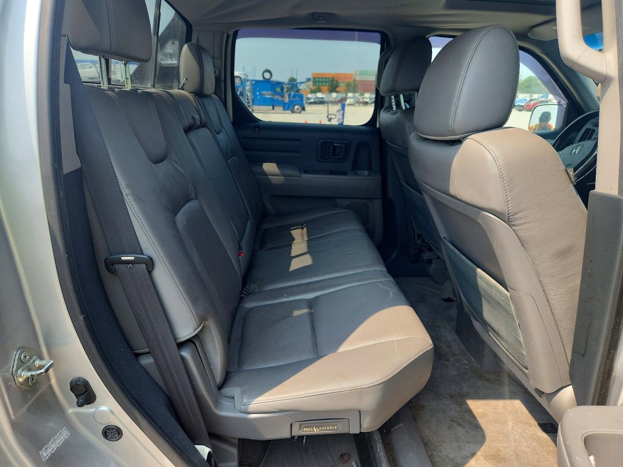 2012 Hond Ridgeline Silver vin: 5FPYK1F52CB454365