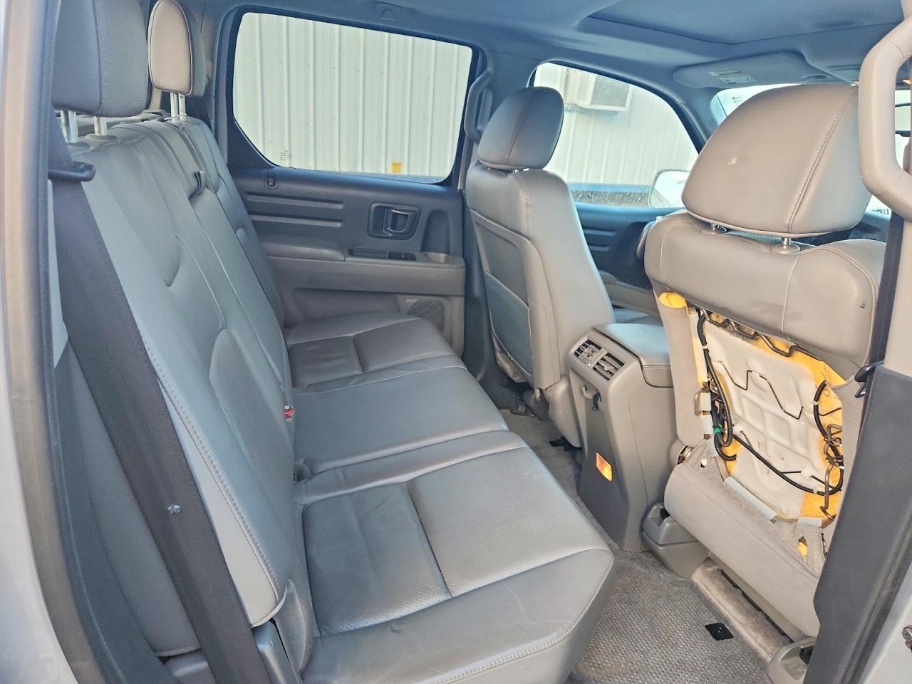 2013 Honda Ridgeline Rtl Серебряный vin: 5FPYK1F52DB006144