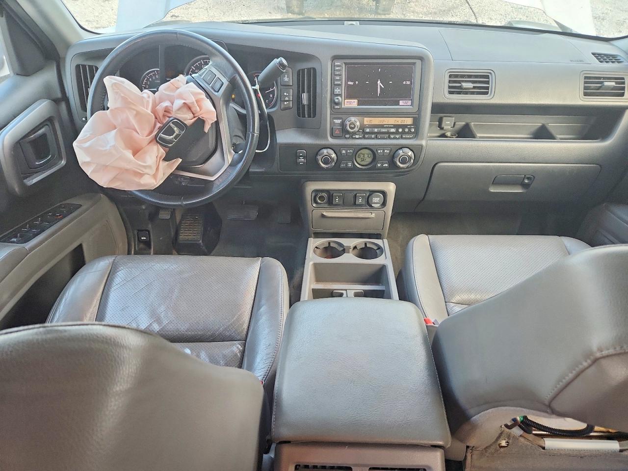 2013 Honda Ridgeline Rtl Серебряный vin: 5FPYK1F52DB006144