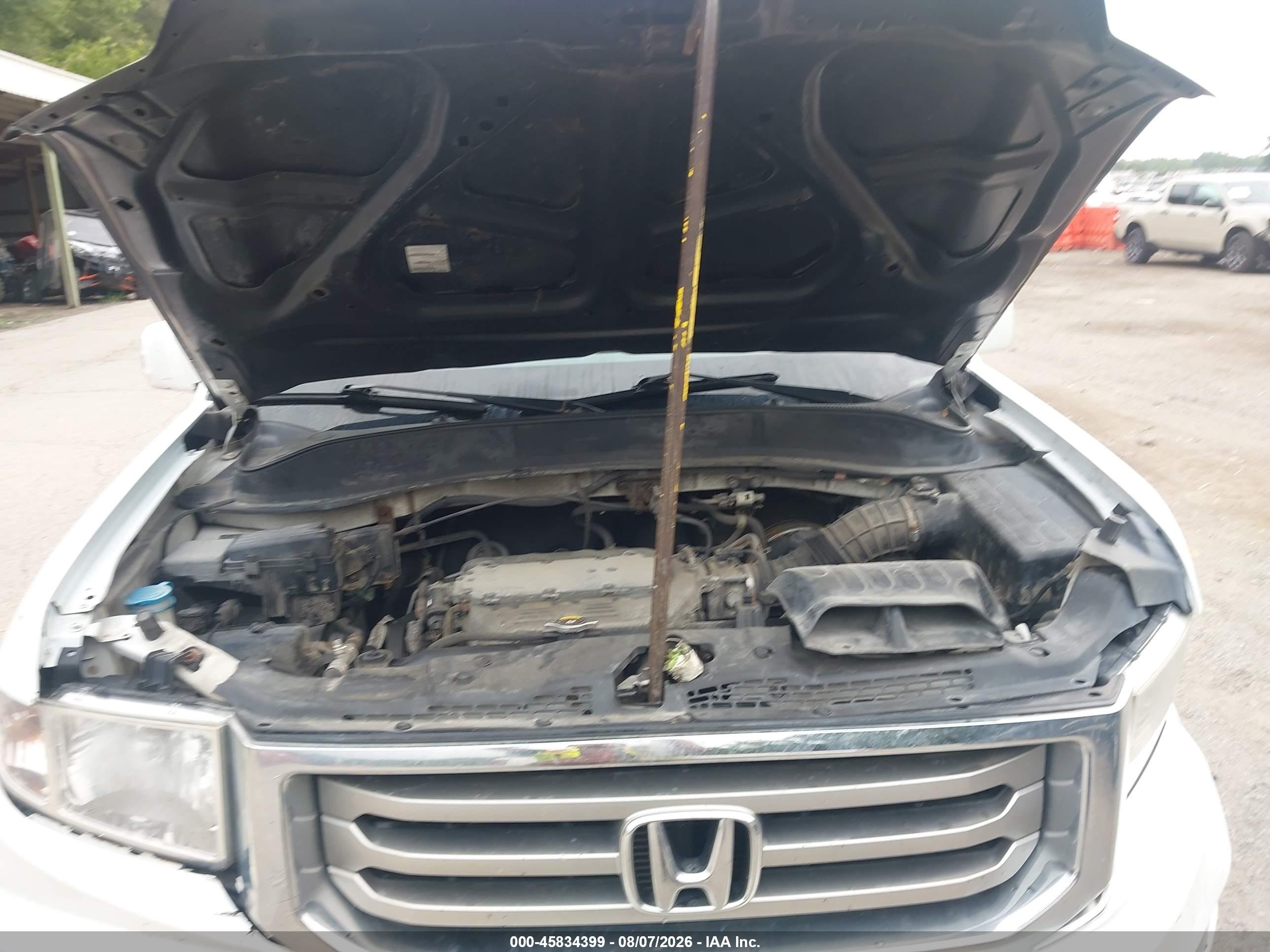 2013 Honda Ridgeline Rtl White vin: 5FPYK1F52DB013255