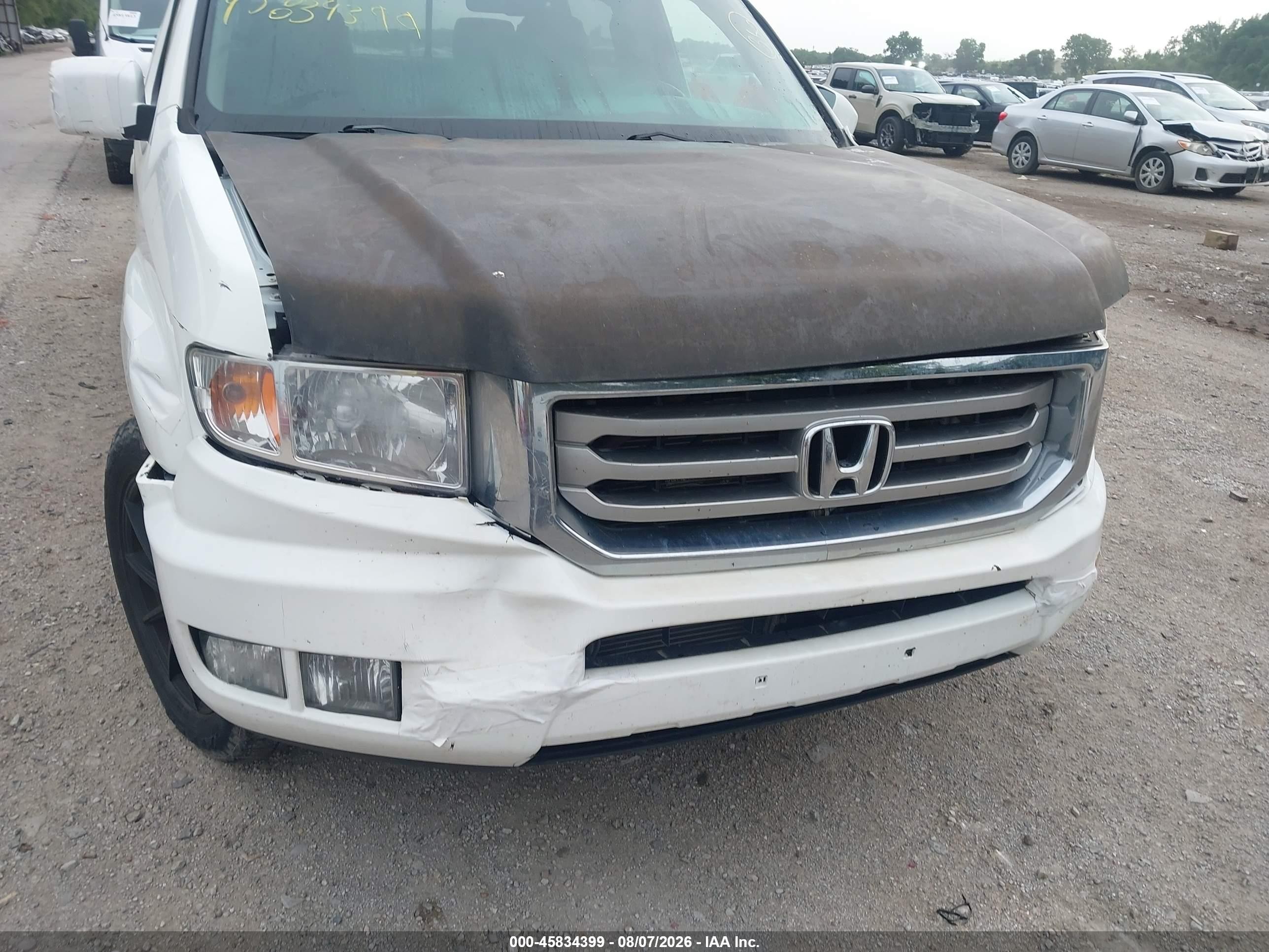 2013 Honda Ridgeline Rtl White vin: 5FPYK1F52DB013255
