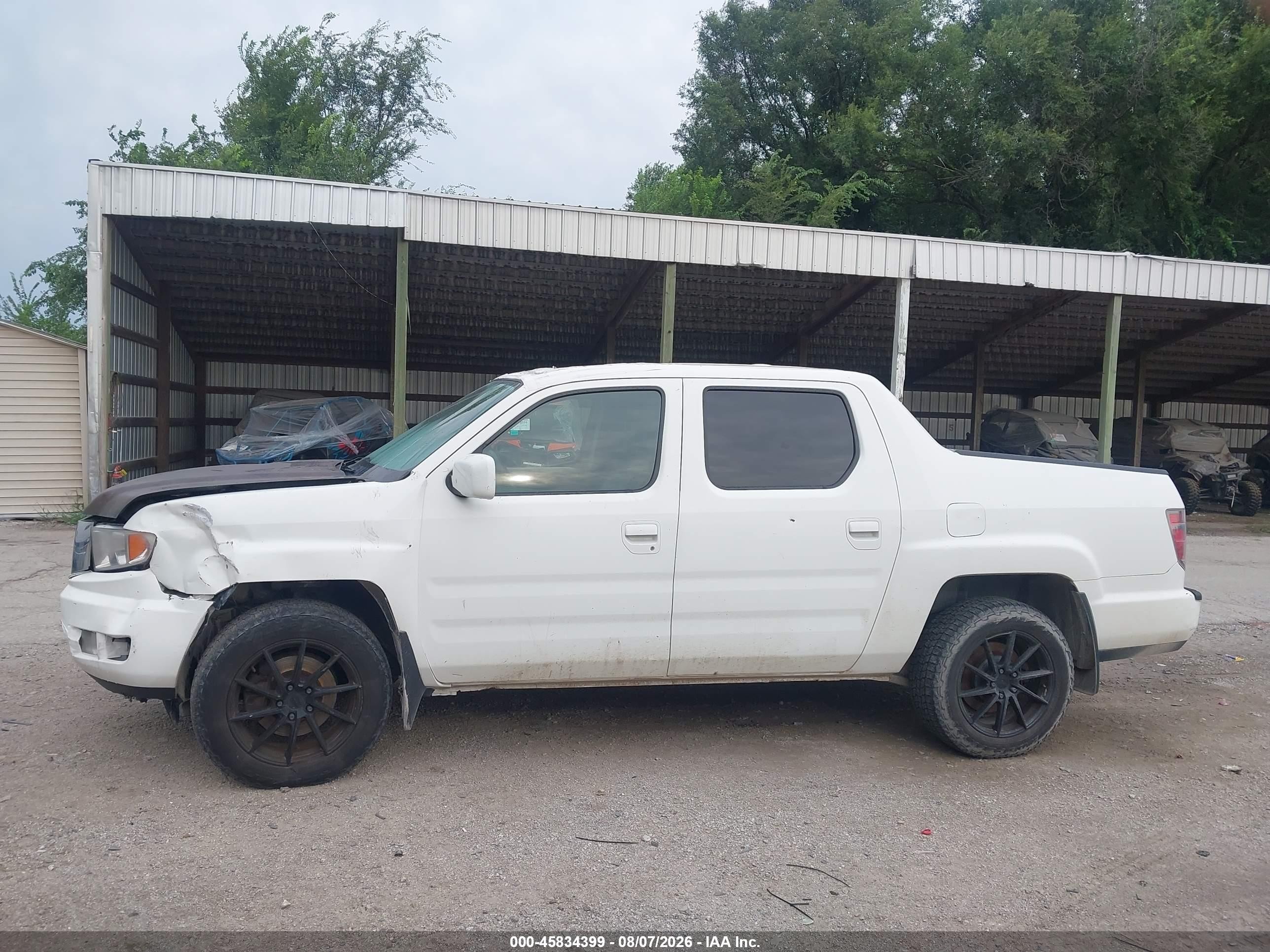 2013 Honda Ridgeline Rtl White vin: 5FPYK1F52DB013255