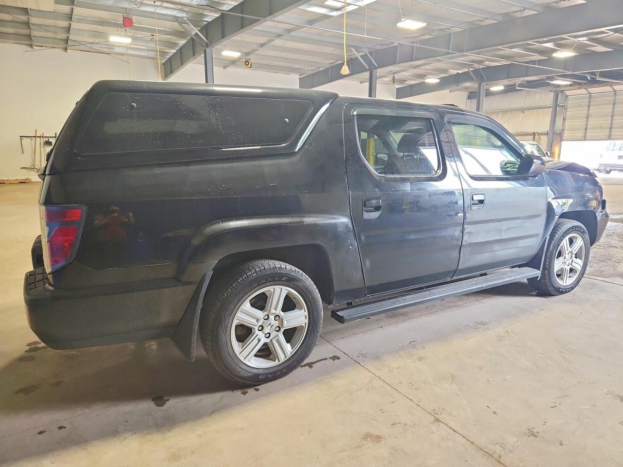 2013 Honda Ridgeline Rtl Black vin: 5FPYK1F52DB013367