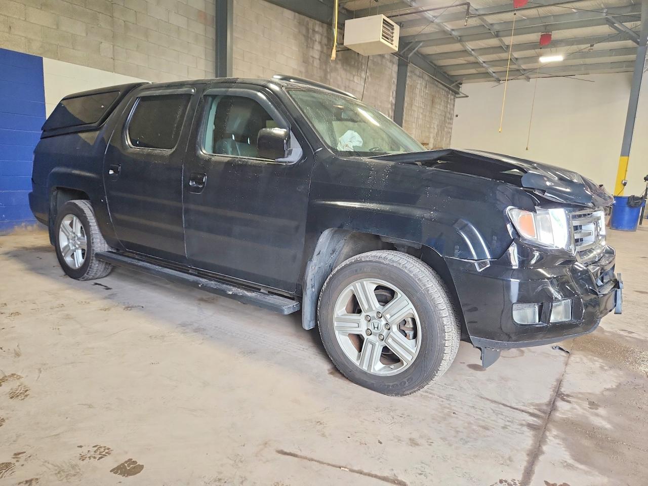 2013 Honda Ridgeline Rtl Black vin: 5FPYK1F52DB013367