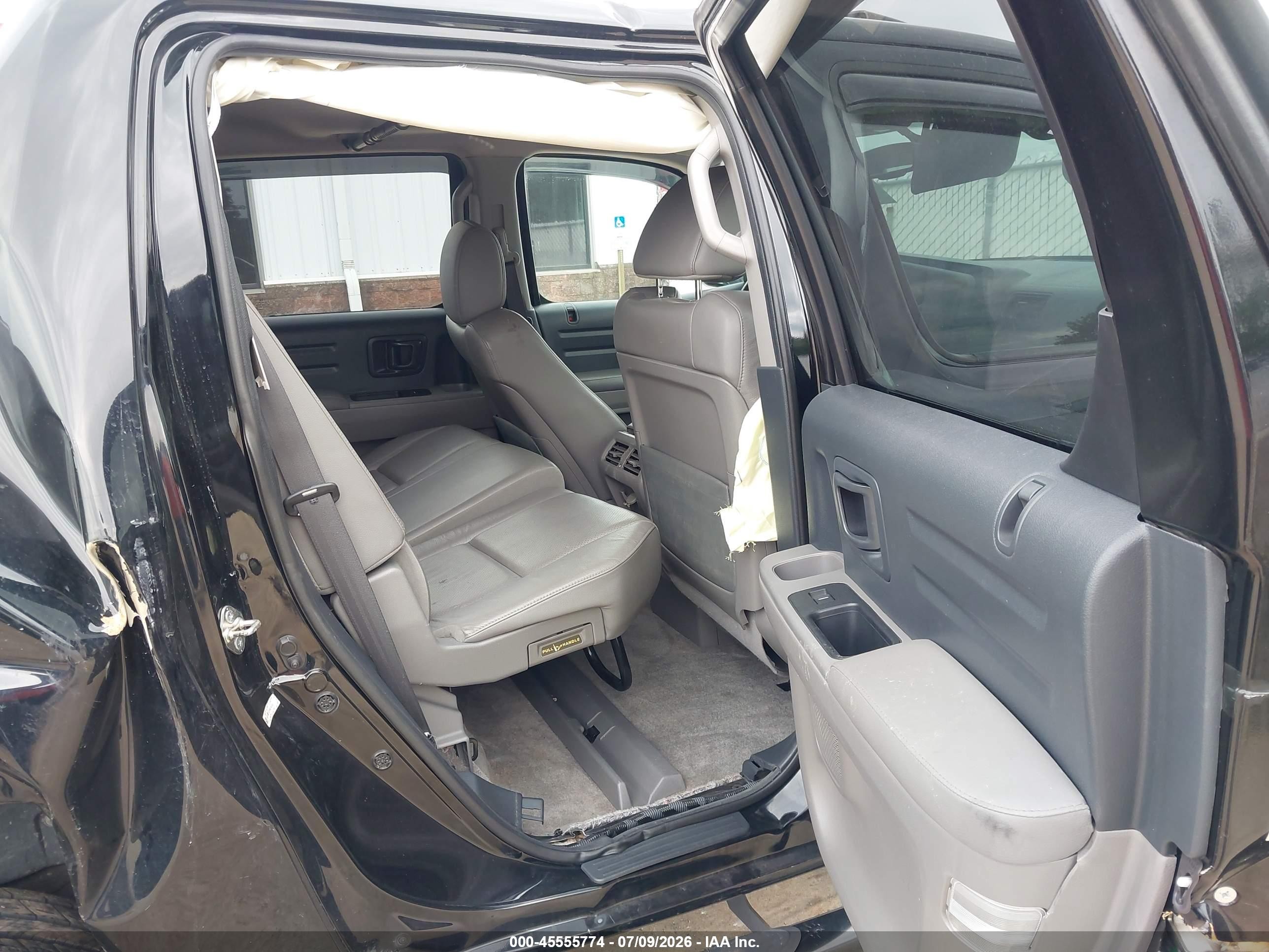 2013 Honda Ridgeline Rtl Black vin: 5FPYK1F52DB018133