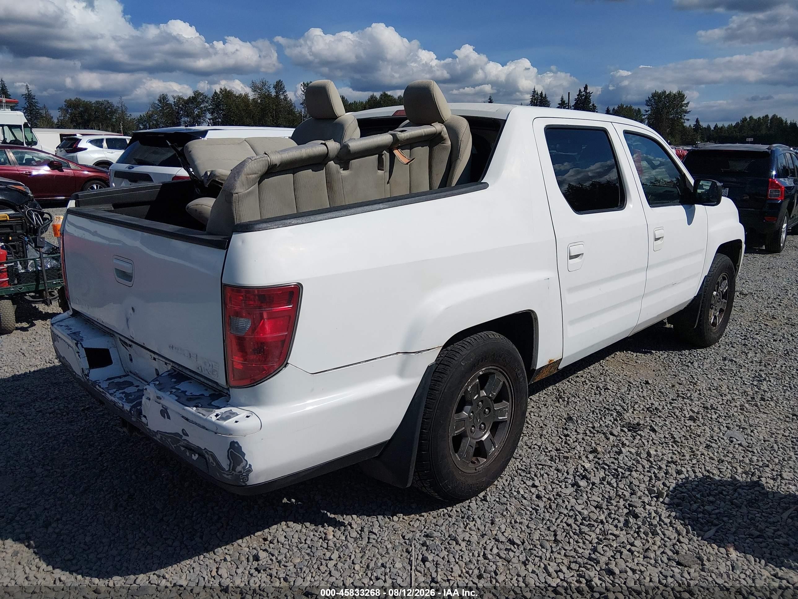 2010 Honda Ridgeline Rtl White vin: 5FPYK1F53AB501772