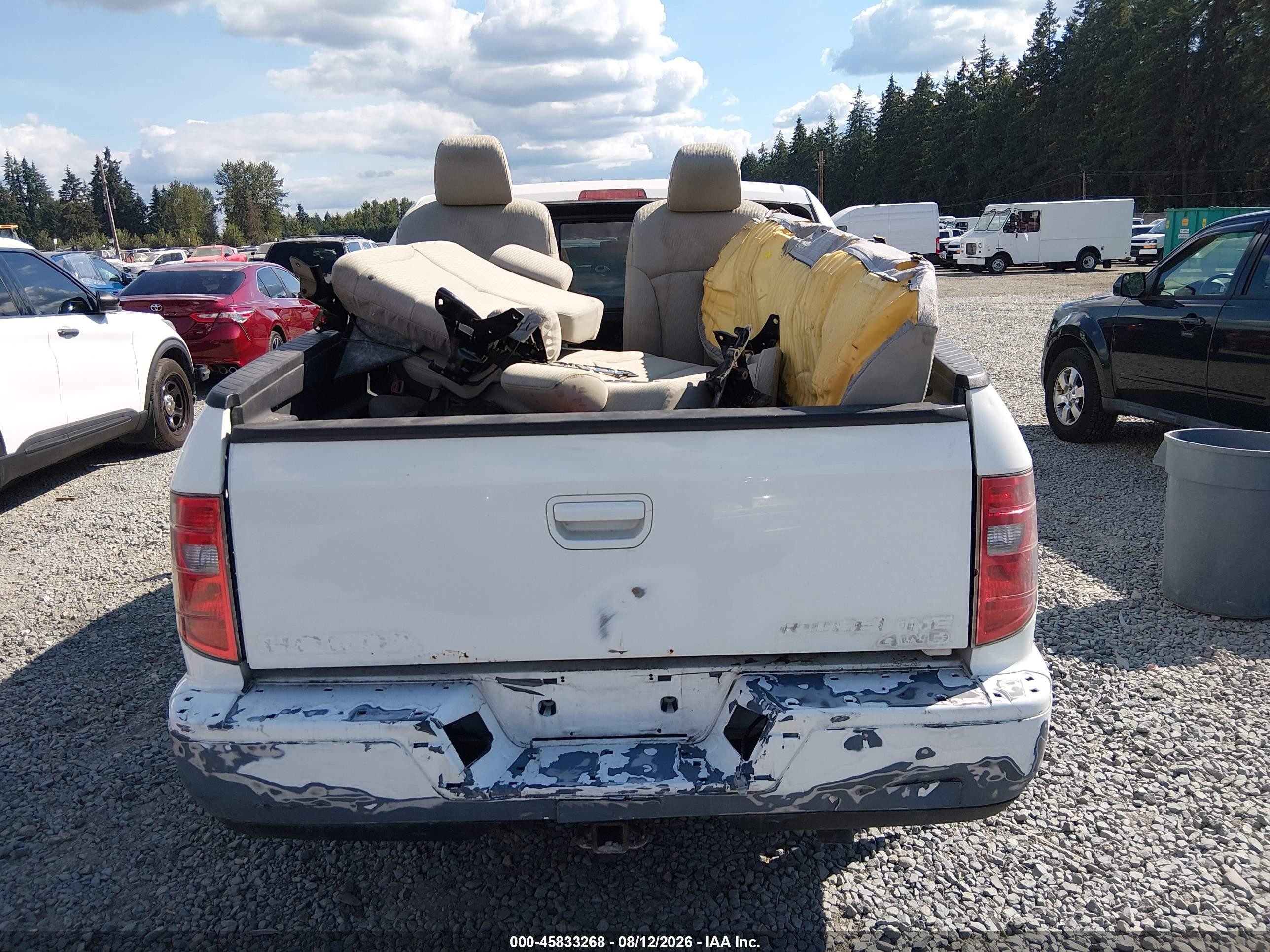 2010 Honda Ridgeline Rtl White vin: 5FPYK1F53AB501772