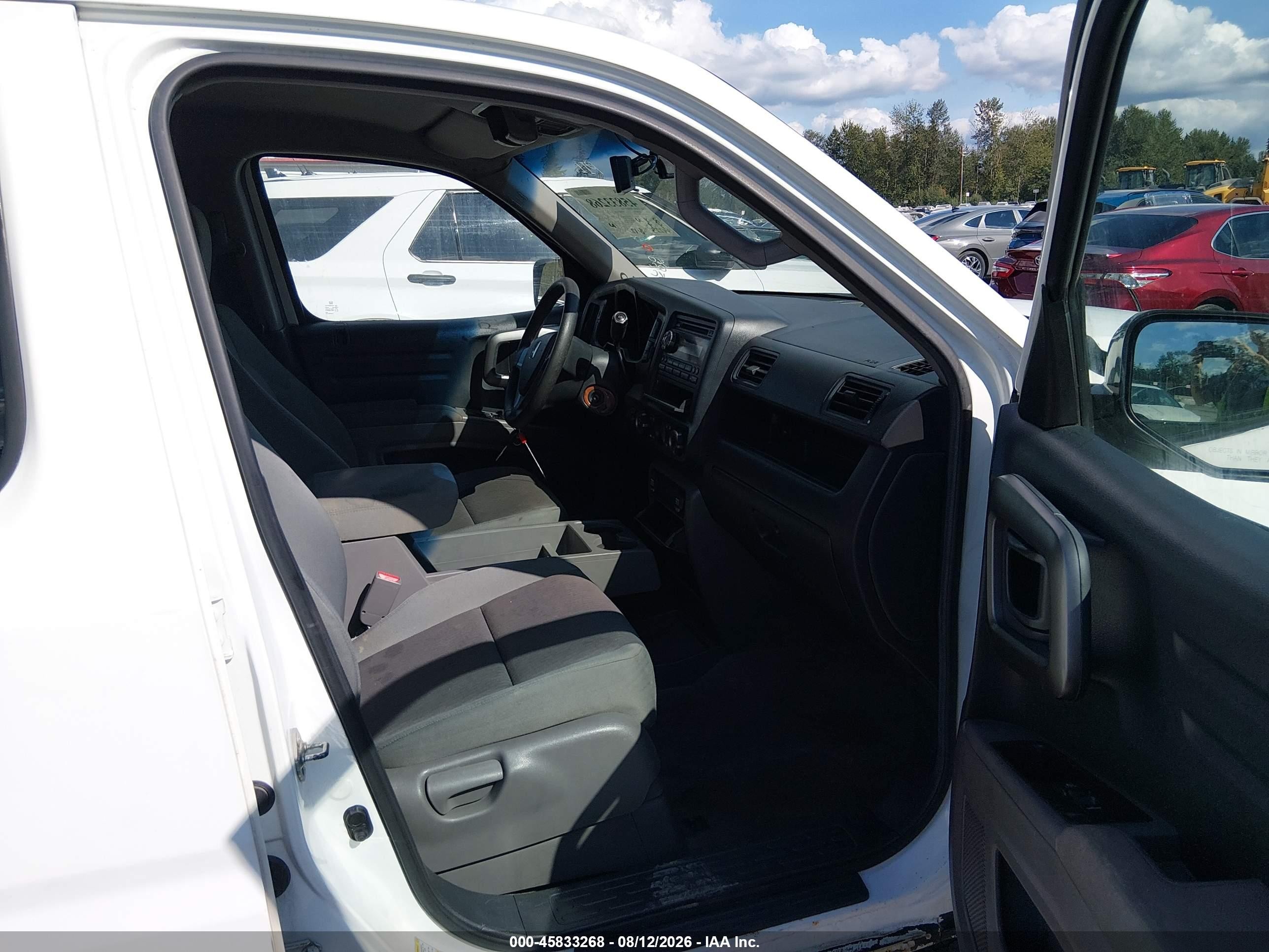 2010 Honda Ridgeline Rtl White vin: 5FPYK1F53AB501772