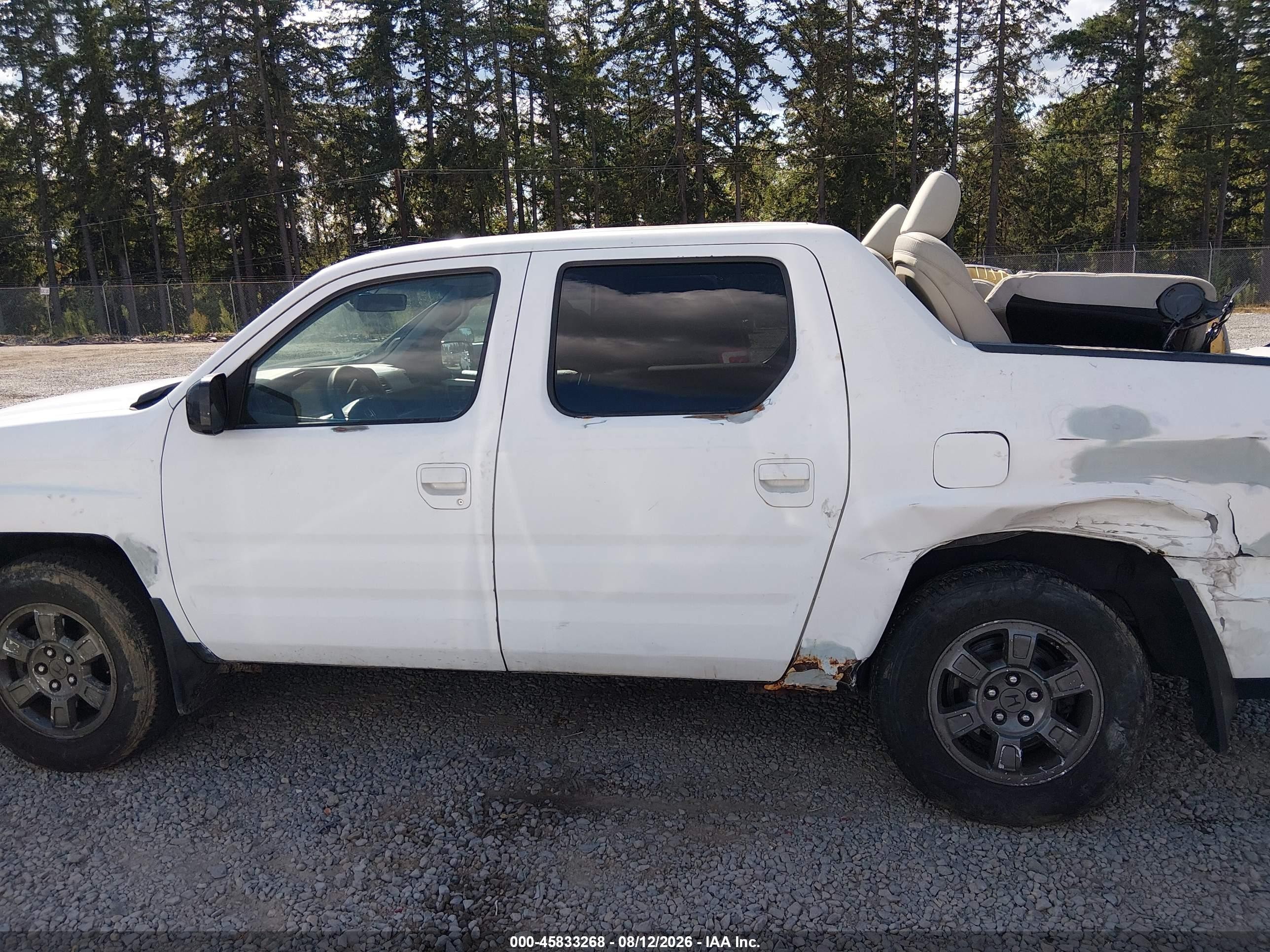 2010 Honda Ridgeline Rtl White vin: 5FPYK1F53AB501772