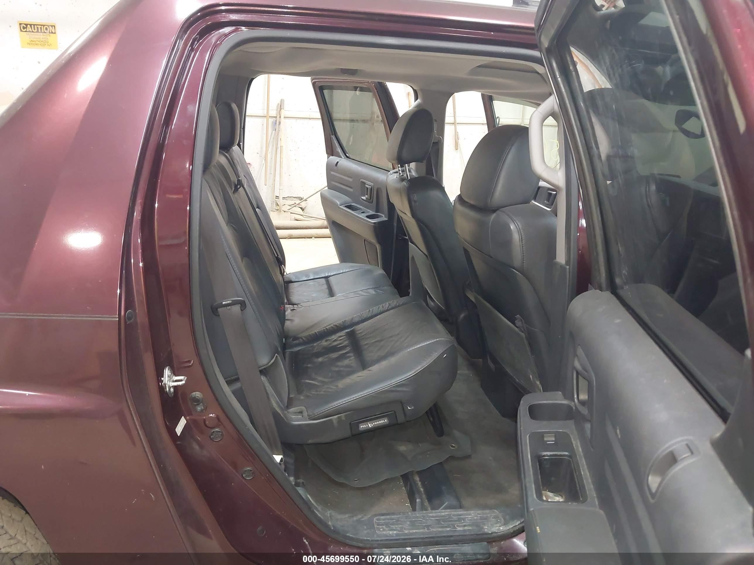 2011 Honda Ridgeline Rtl Red vin: 5FPYK1F53BB004951