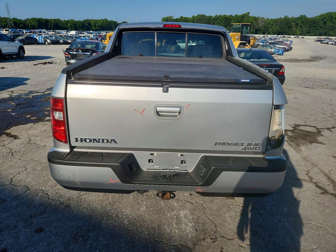 2011 Honda Ridgeline Rtl Silver vin: 5FPYK1F53BB009390