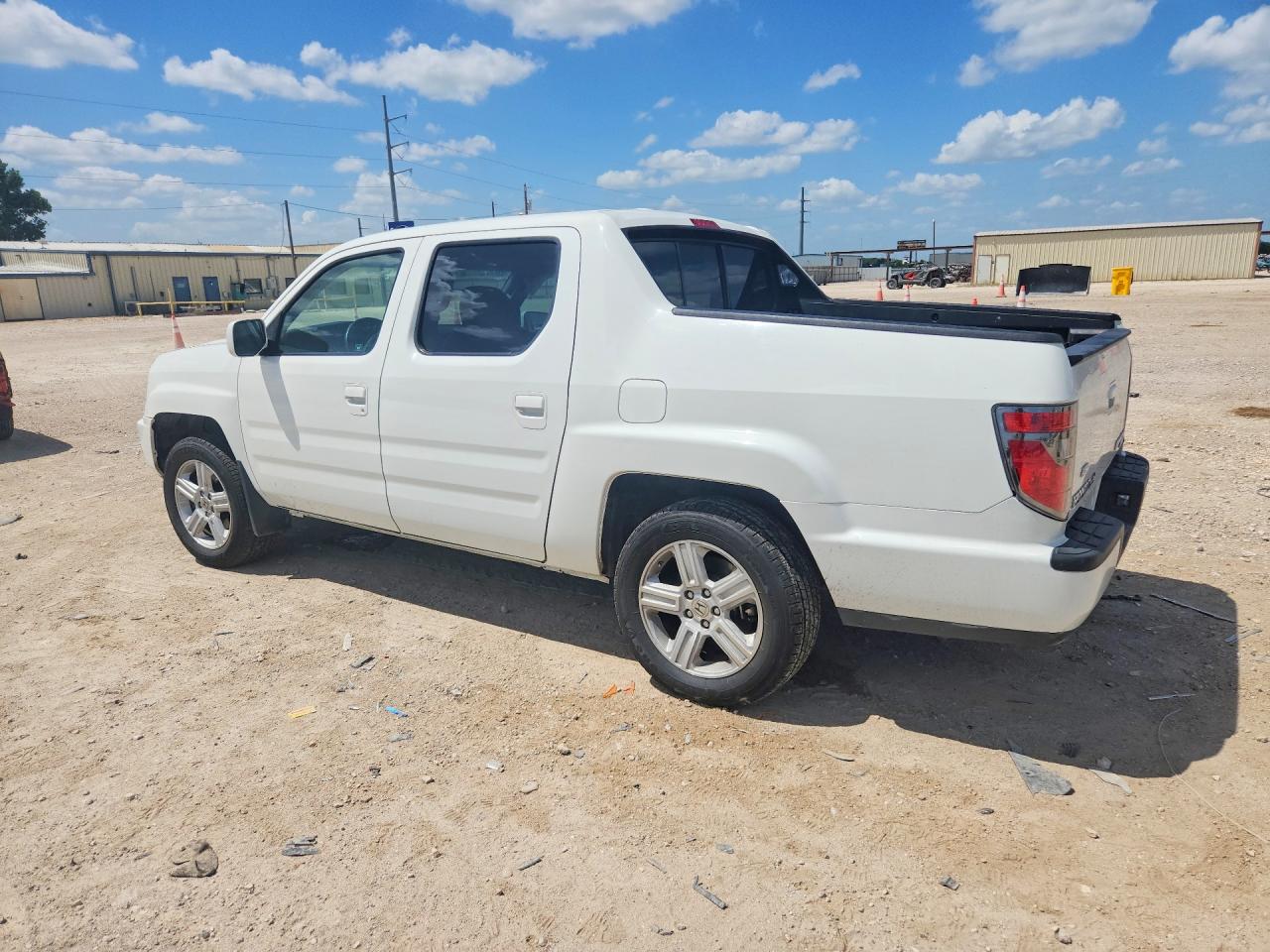 2012 Honda Ridgeline Rtl White vin: 5FPYK1F53CB458621