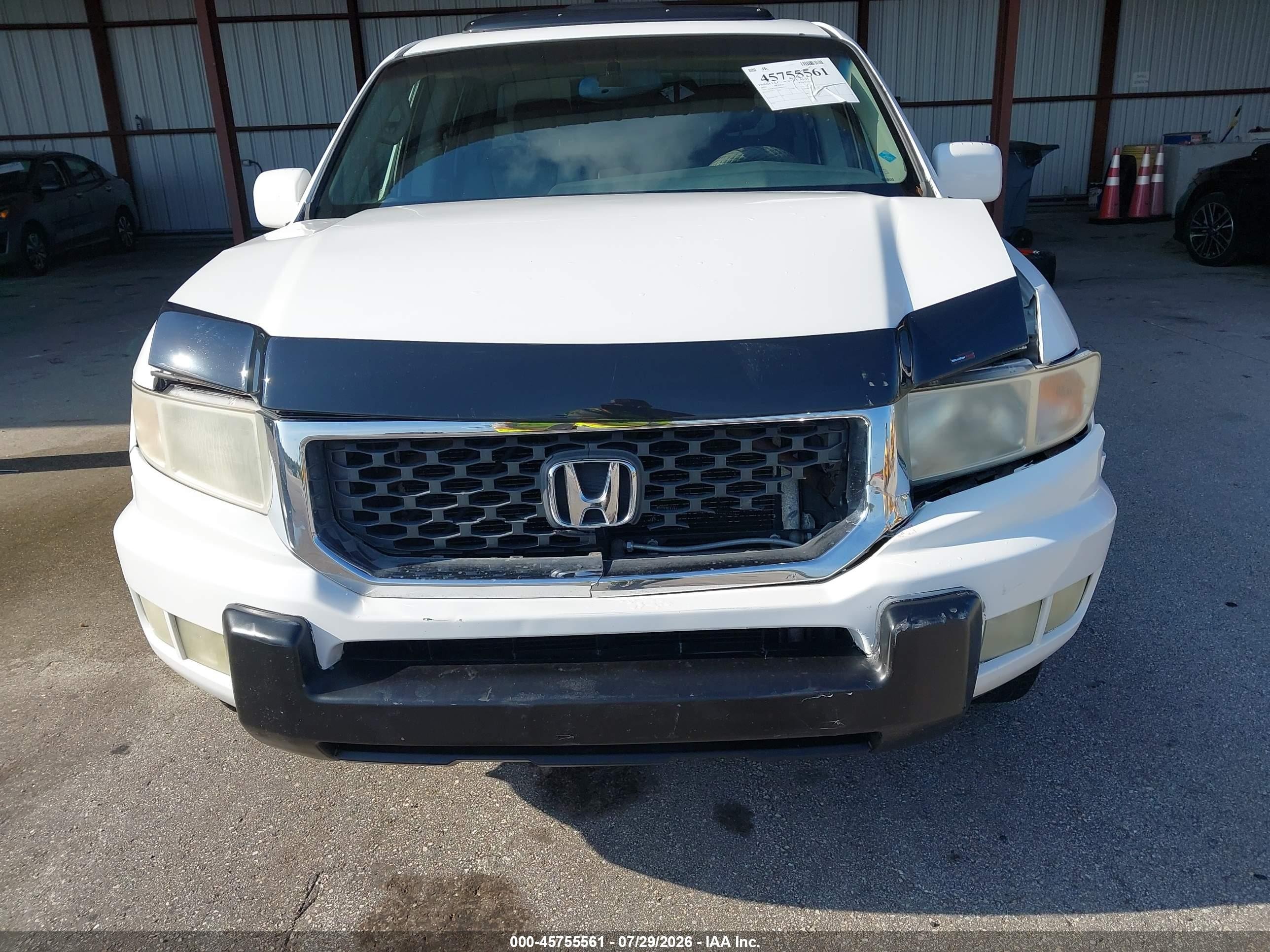 2010 Honda Ridgeline Rtl White vin: 5FPYK1F54AB001233