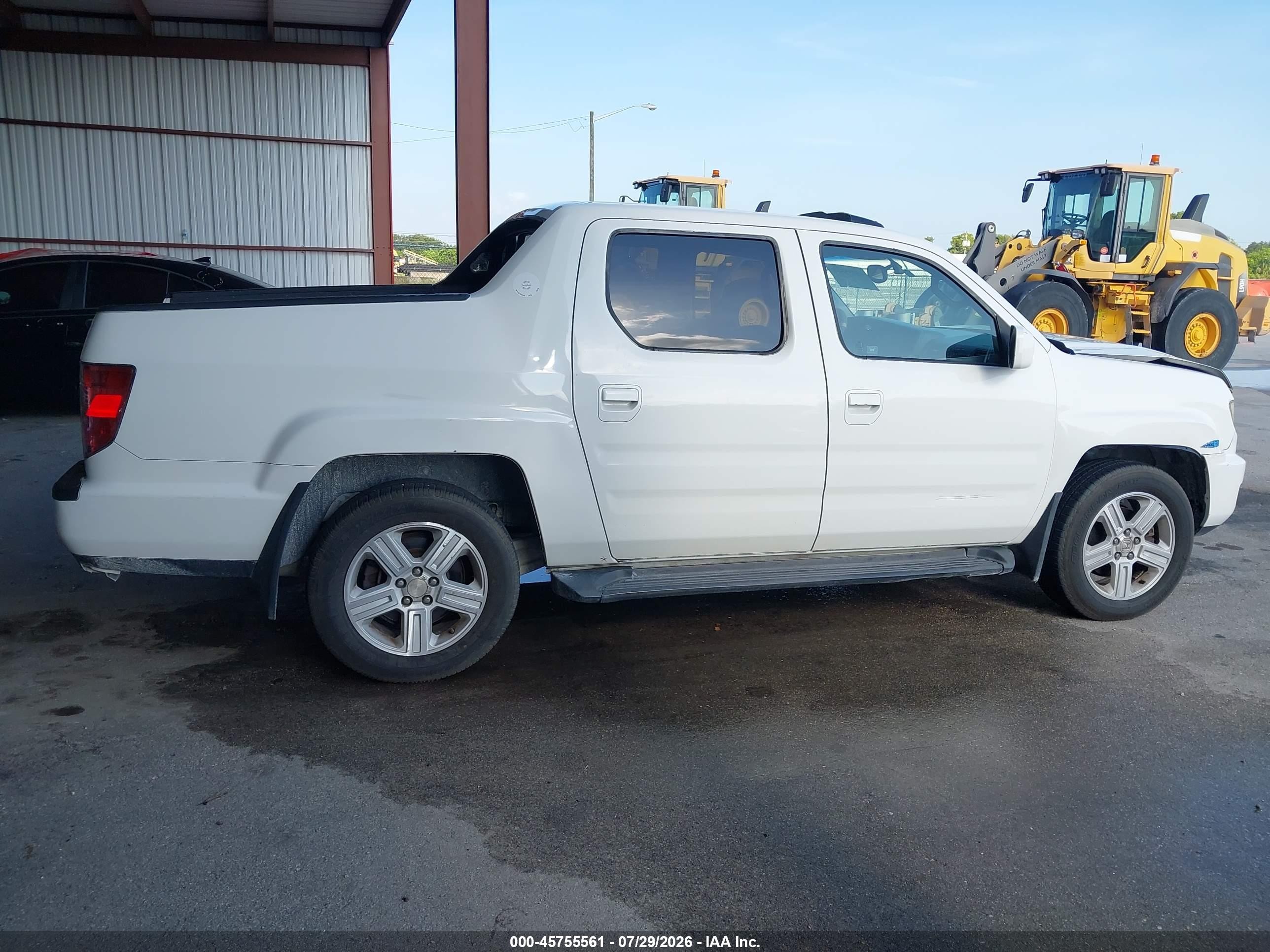 2010 Honda Ridgeline Rtl White vin: 5FPYK1F54AB001233