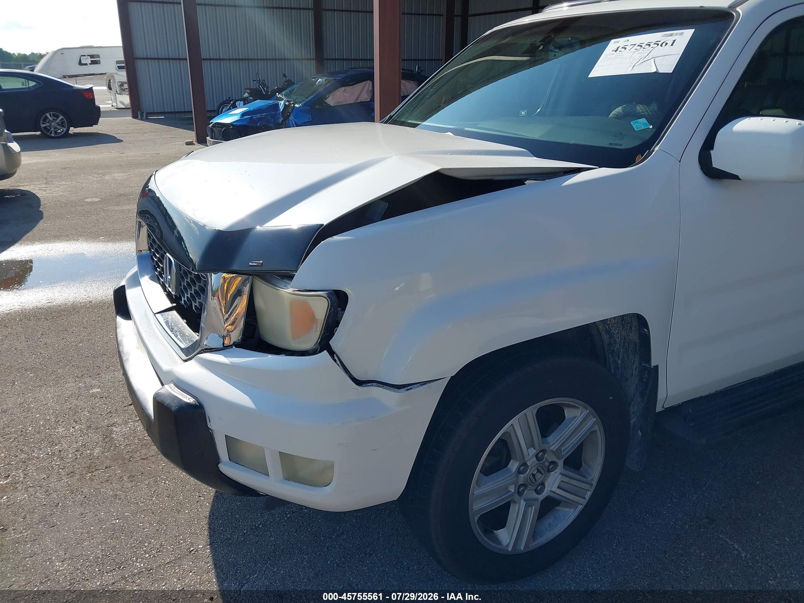 2010 Honda Ridgeline Rtl White vin: 5FPYK1F54AB001233