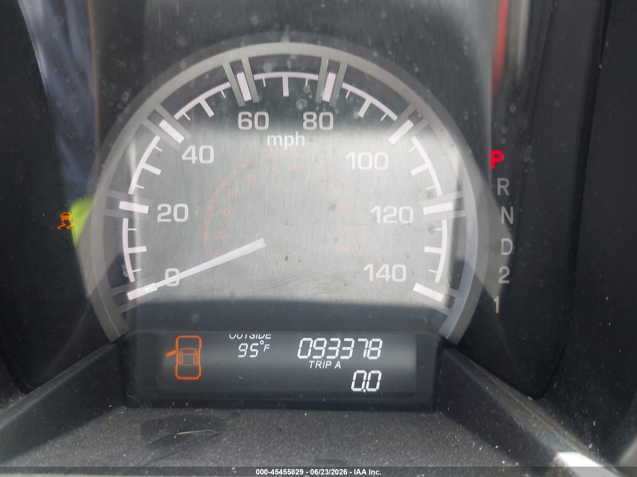 2014 Honda Ridgeline Rtl White vin: 5FPYK1F54EB005935