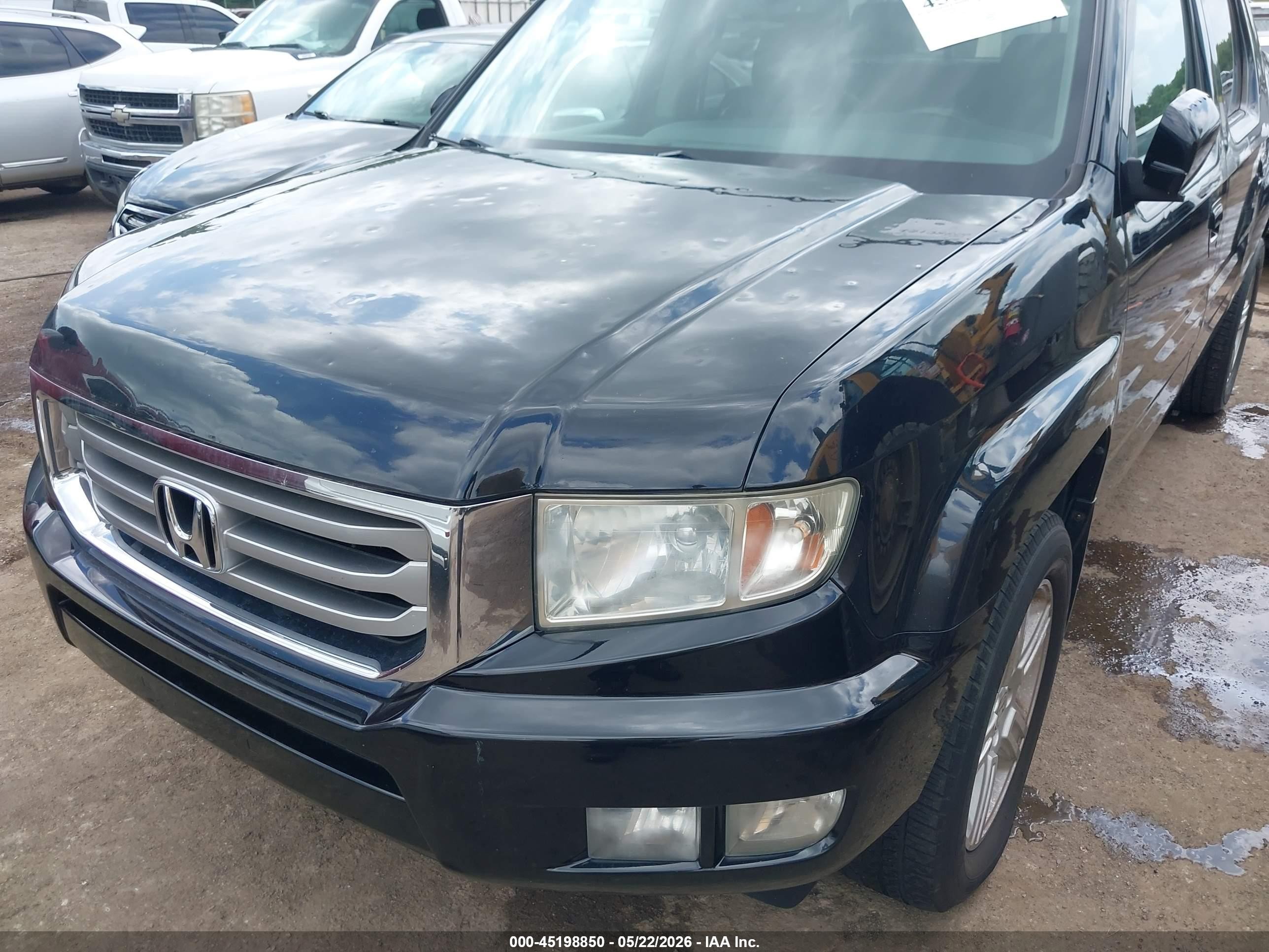 2013 Honda Ridgeline Rtl Black vin: 5FPYK1F55DB008521