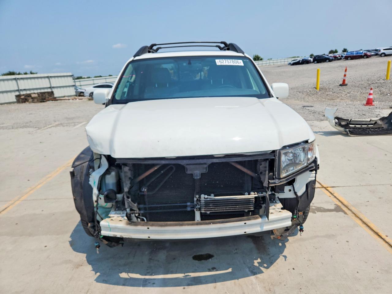 2014 Honda Ridgeline Rtl White vin: 5FPYK1F55EB001568