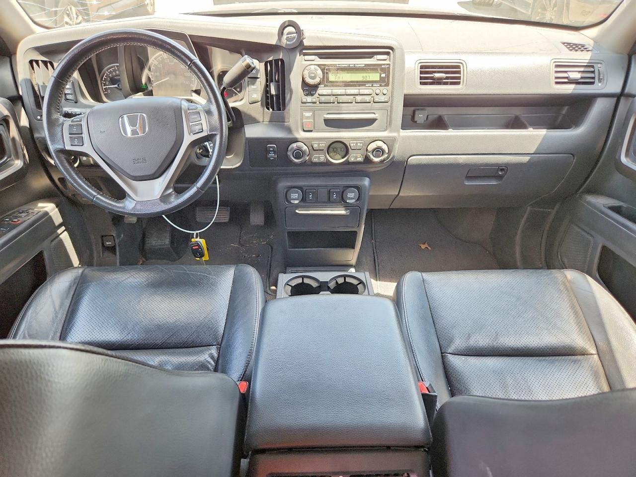 2014 Honda Ridgeline Rtl Burgundy vin: 5FPYK1F55EB002798