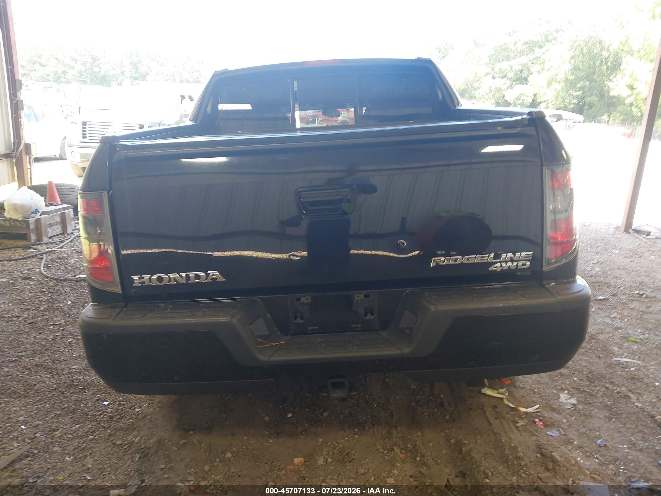 2014 Honda Ridgeline Rtl Black vin: 5FPYK1F55EB003076
