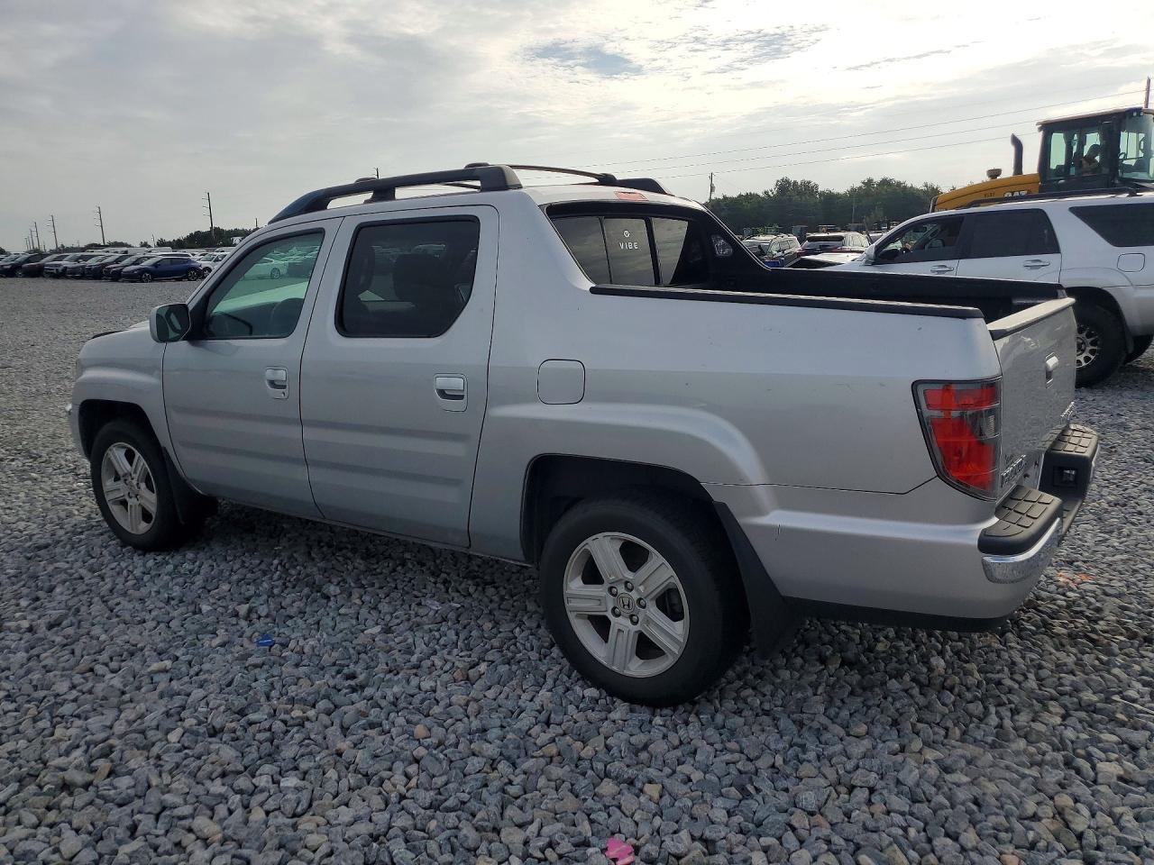 2014 Honda Ridgeline Rtl Серебряный vin: 5FPYK1F55EB006771
