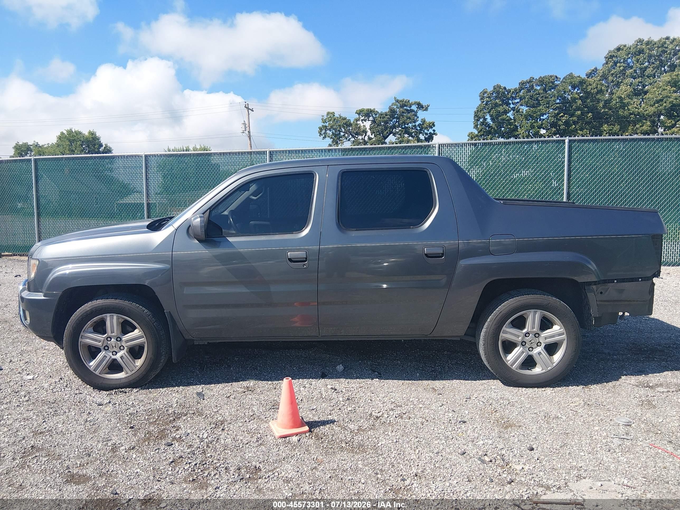 2011 Honda Ridgeline Rtl Gray vin: 5FPYK1F56BB007391