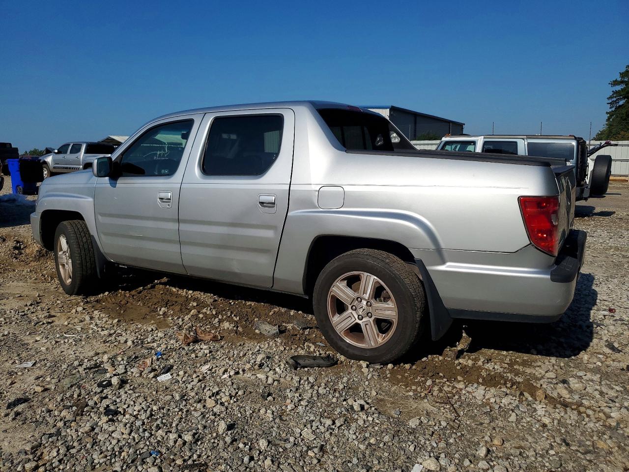 2011 Honda Ridgeline Rtl Silver vin: 5FPYK1F56BB454867