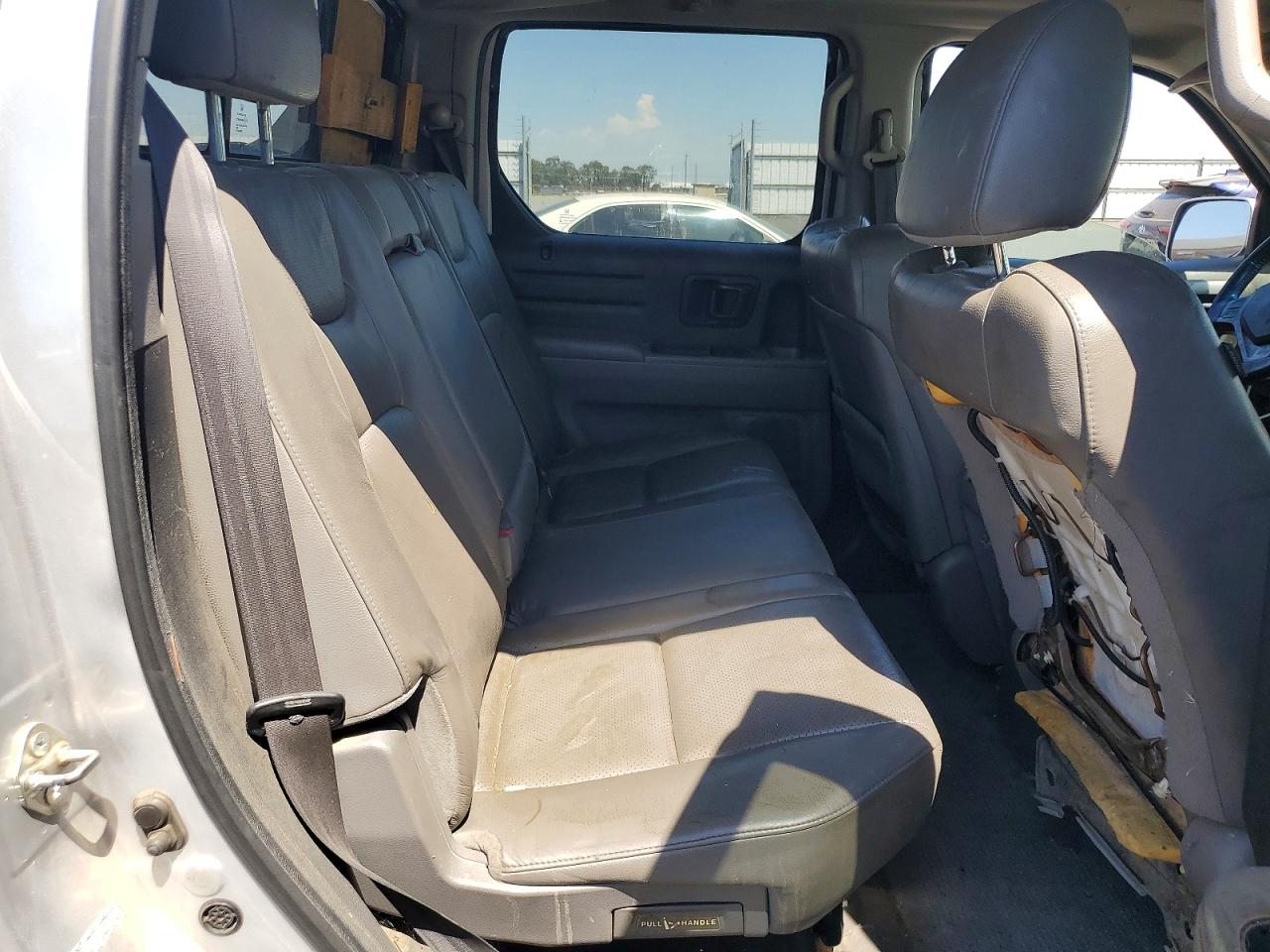 2012 Honda Ridgeline Rtl Silver vin: 5FPYK1F56CB454563