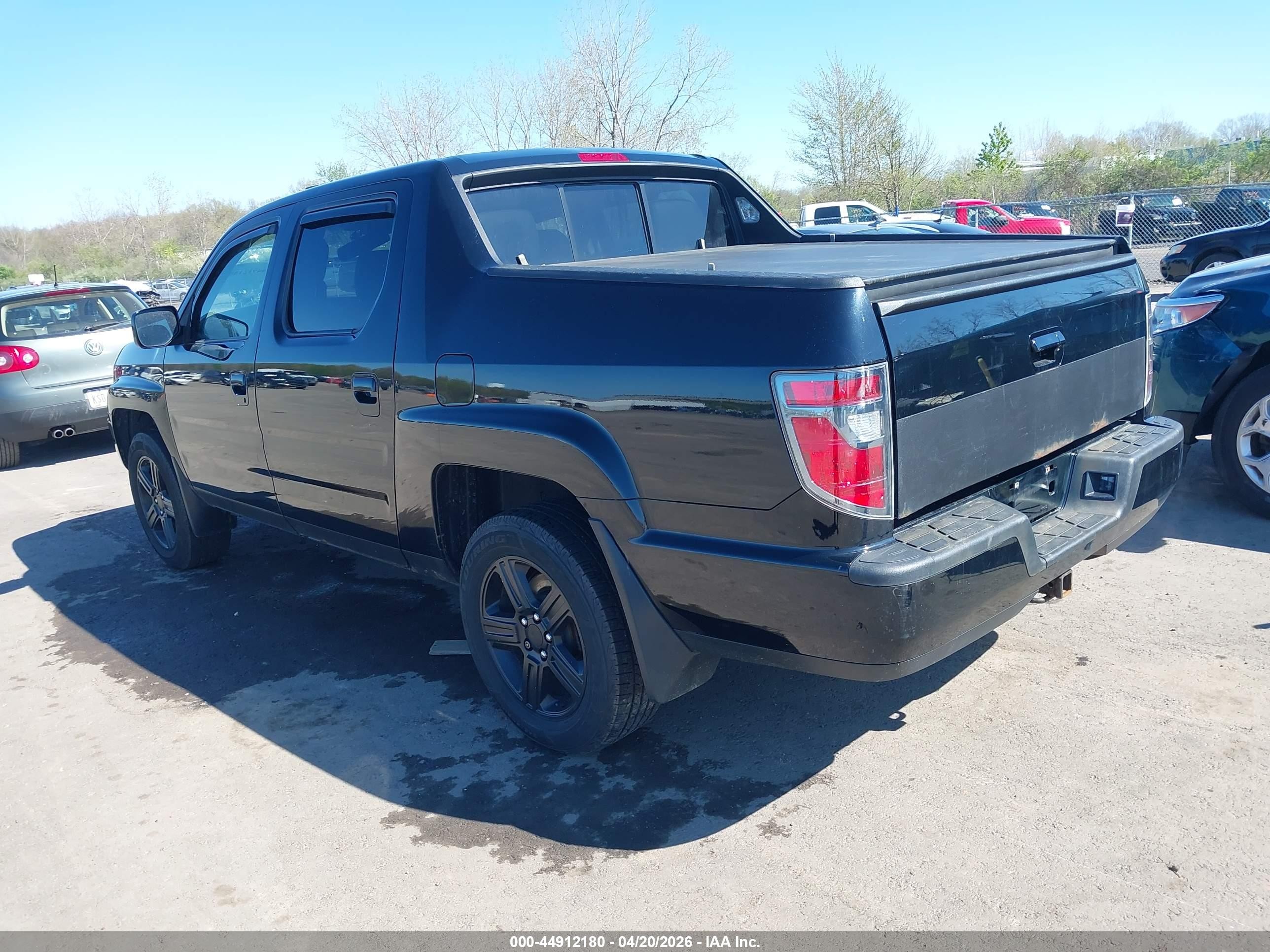 2013 Honda Ridgeline Rtl Black vin: 5FPYK1F56DB018801