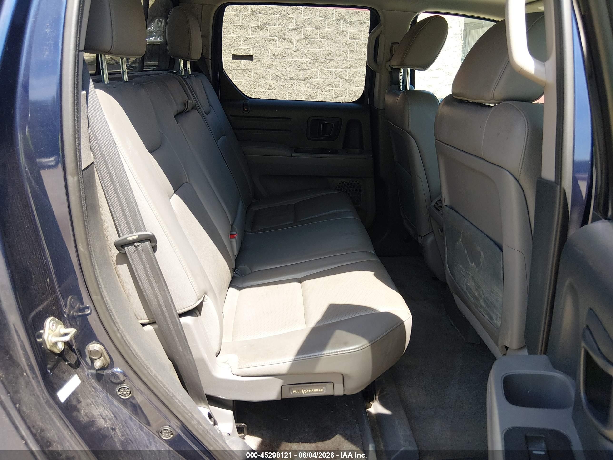 2014 Honda Ridgeline Rtl Blue vin: 5FPYK1F56EB002521