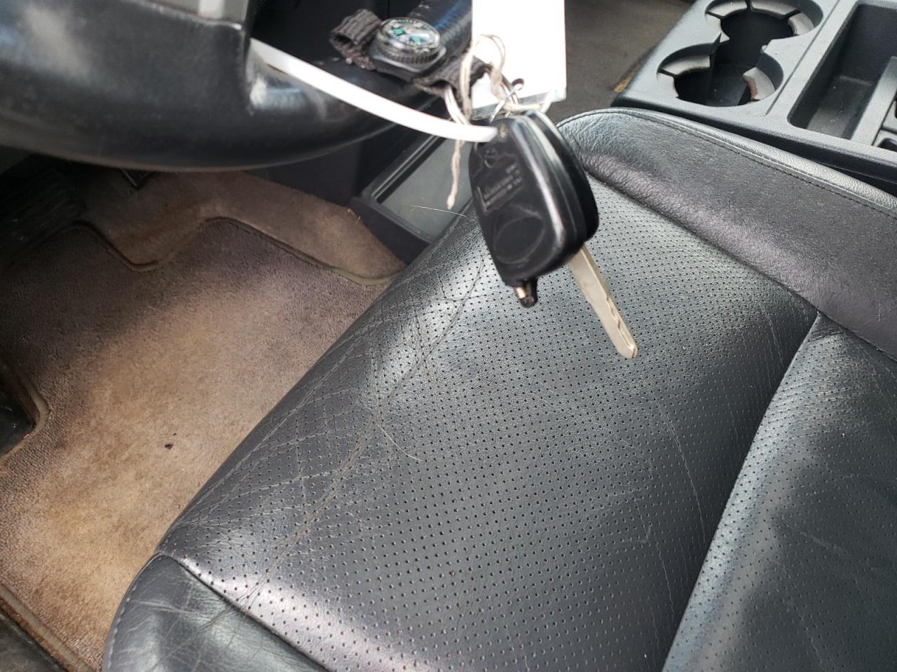 2010 Honda Ridgeline Rtl Gold vin: 5FPYK1F57AB501449 Damage: Left Front Carpet, Stained, Permanent