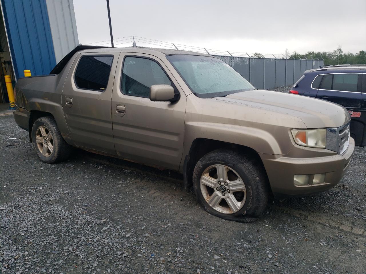 2010 Honda Ridgeline Rtl Gold vin: 5FPYK1F57AB501449 Damage: Right Rocker Panel, Corrosion, > 12 Inches