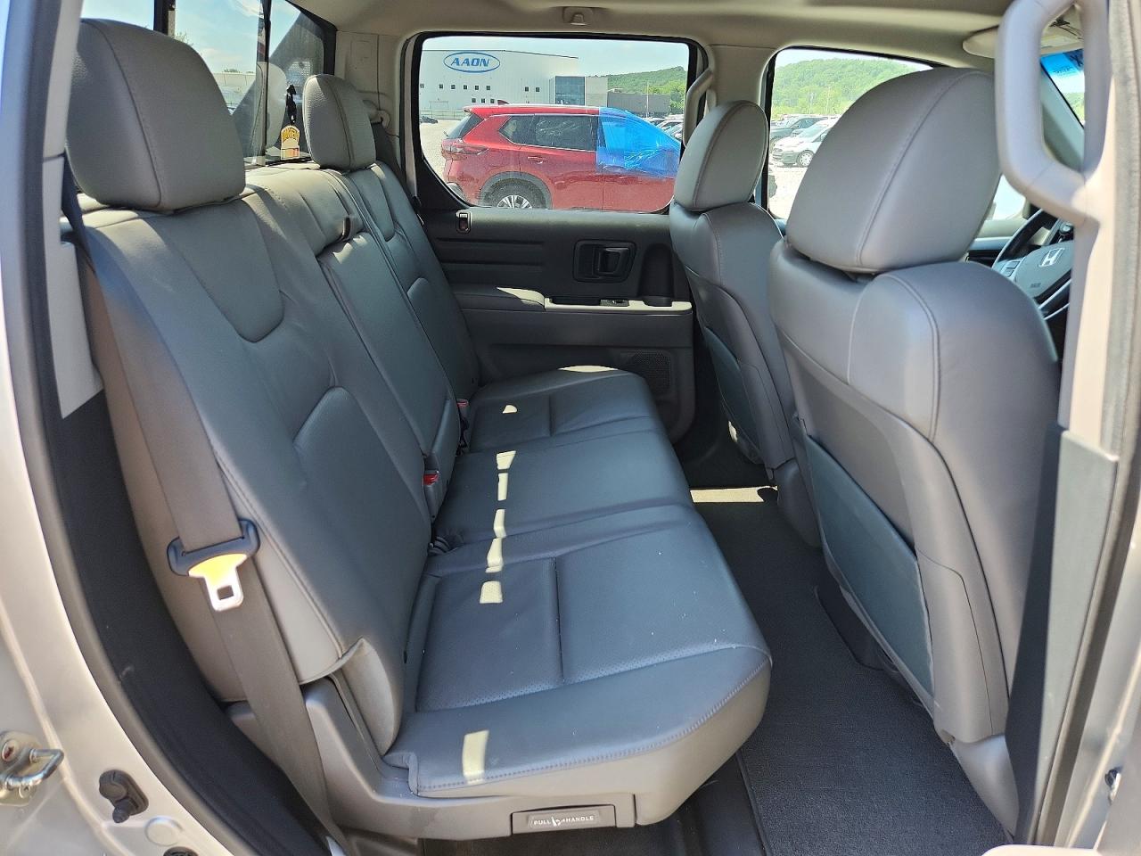 2011 Honda Ridgeline Rtl Серебряный vin: 5FPYK1F57BB008789