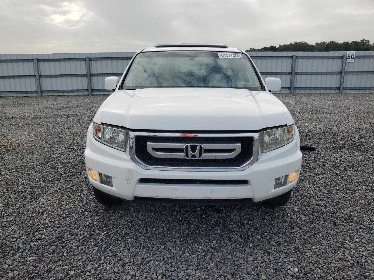 2011 Honda Ridgeline Rtl White vin: 5FPYK1F57BB454103