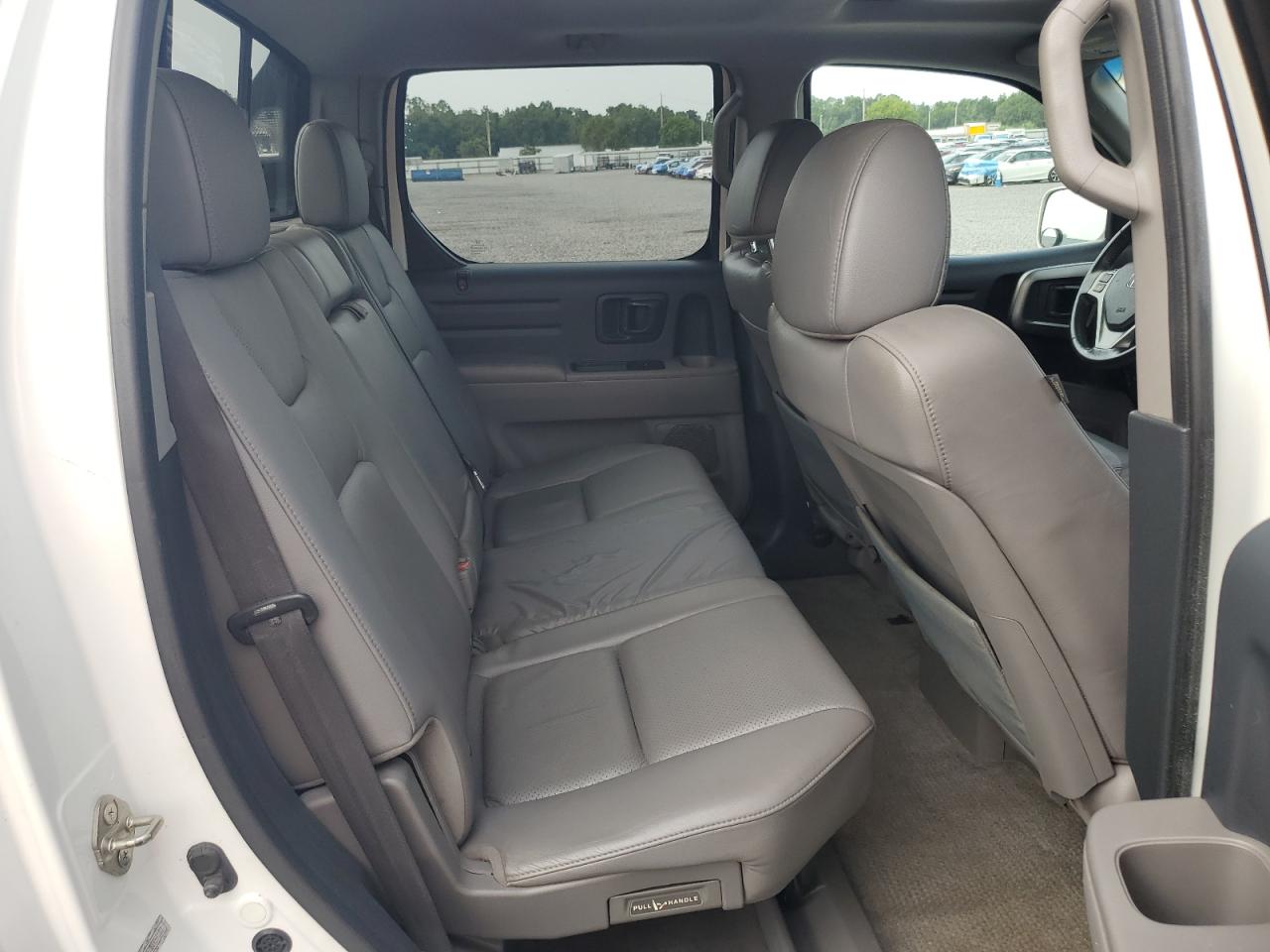 2011 Honda Ridgeline Rtl White vin: 5FPYK1F57BB454103