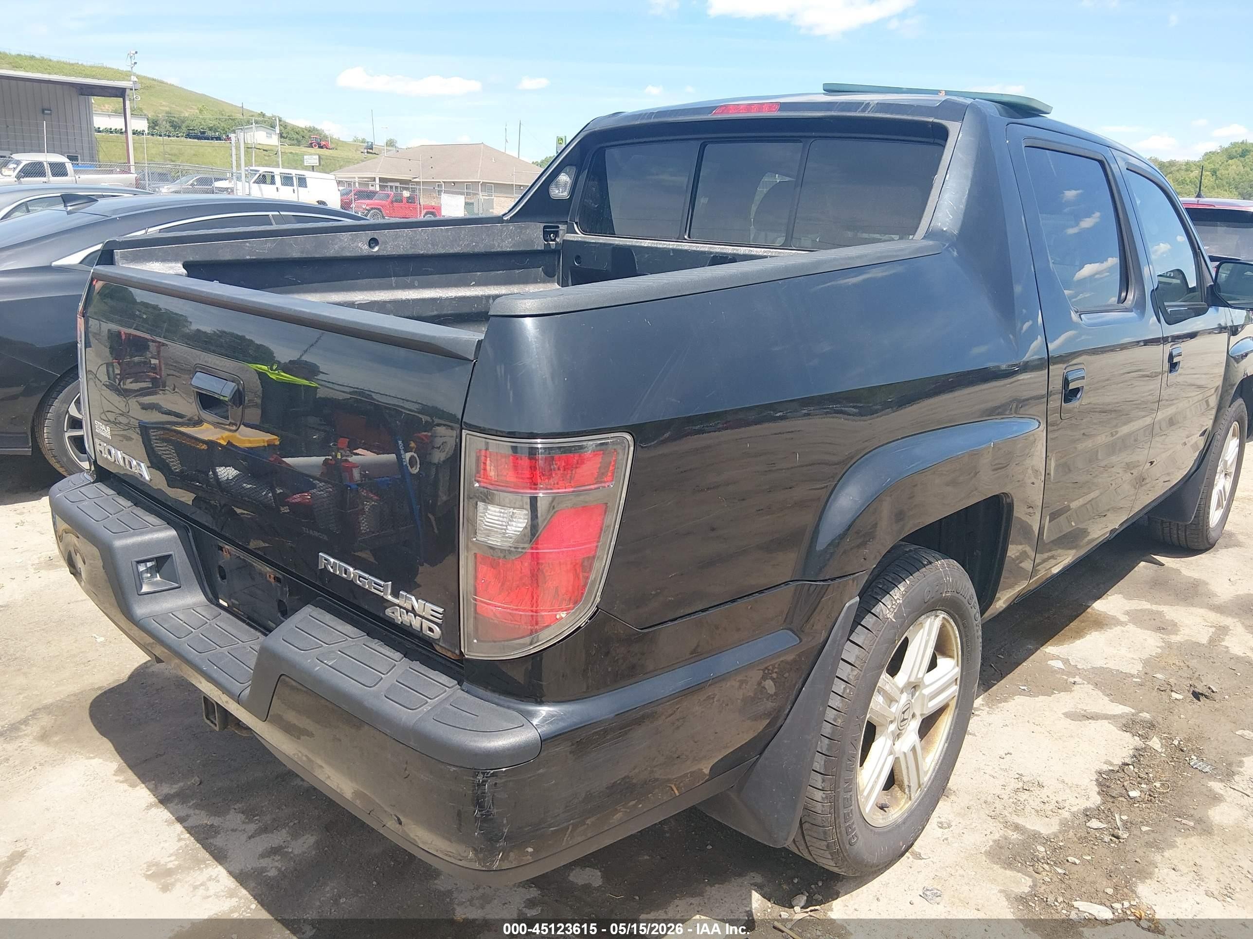 2013 Honda Ridgeline Rtl Black vin: 5FPYK1F57DB015437
