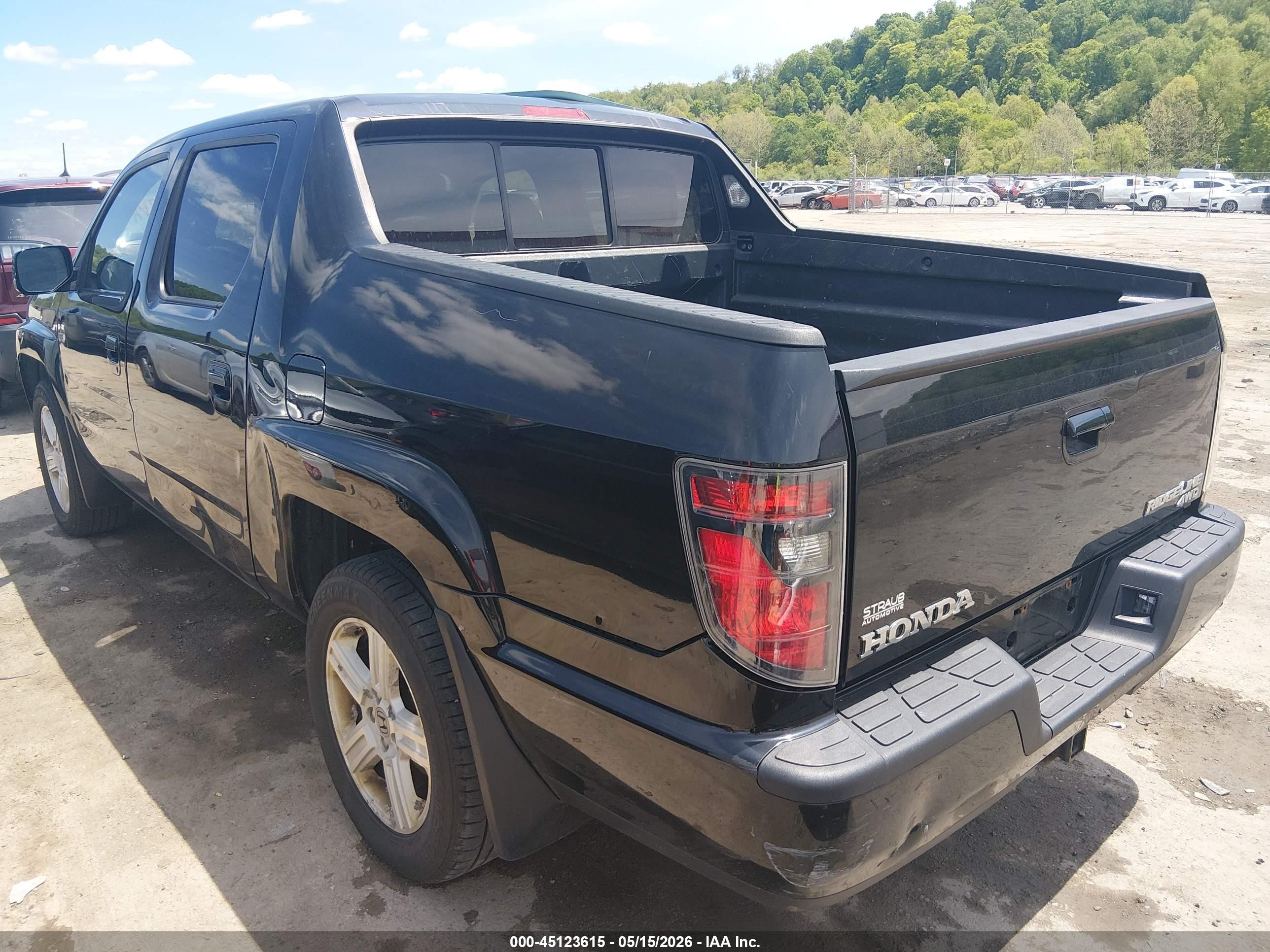 2013 Honda Ridgeline Rtl Black vin: 5FPYK1F57DB015437