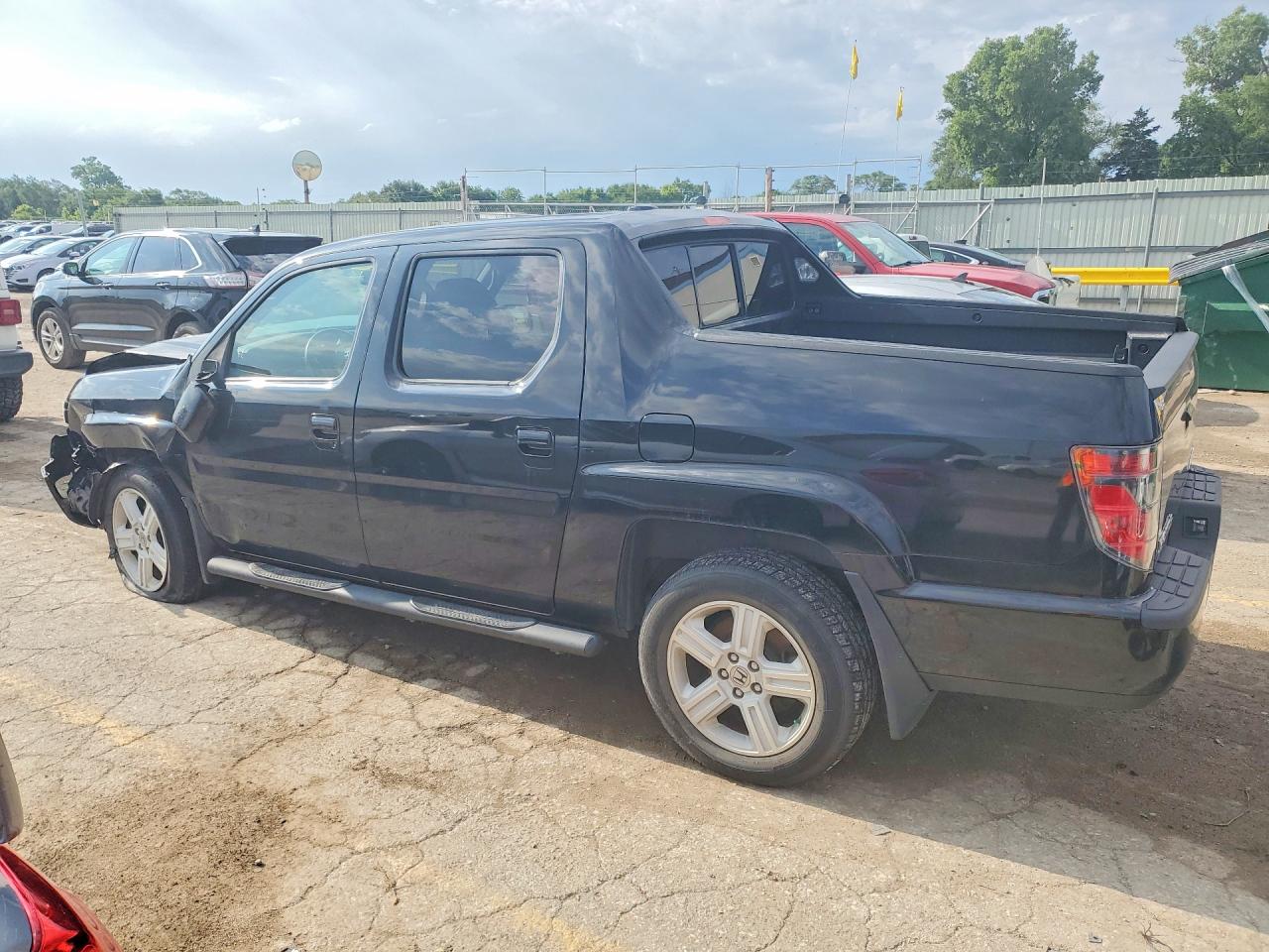 2014 Honda Ridgeline Rtl Black vin: 5FPYK1F57EB003757
