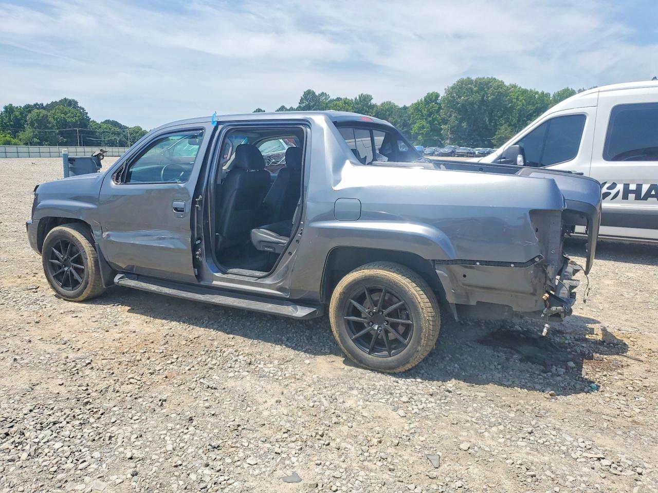 2011 Honda Ridgeline Rtl Silver vin: 5FPYK1F58BB453073