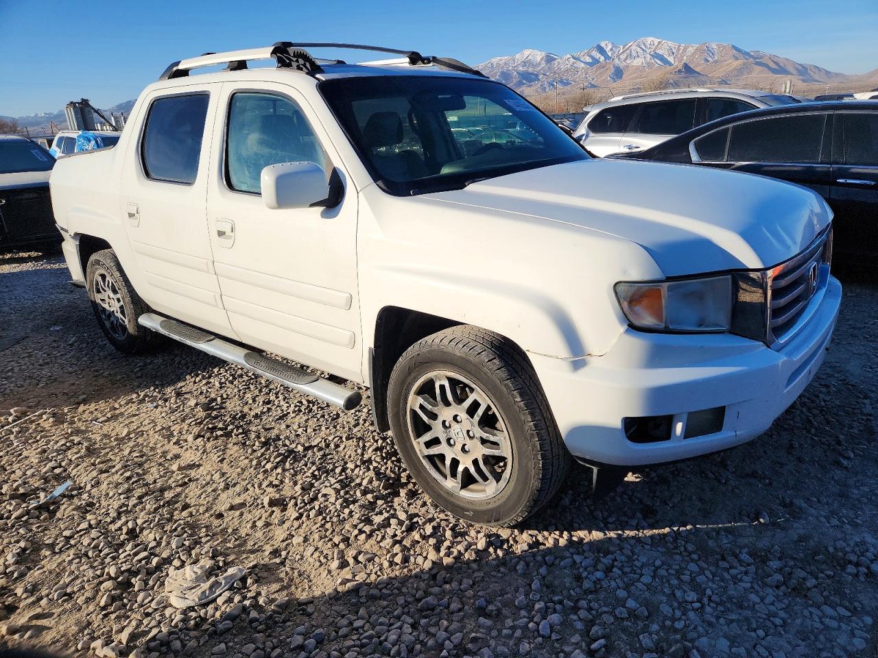 2012 Honda Ridgeline Rtl White vin: 5FPYK1F58CB453074