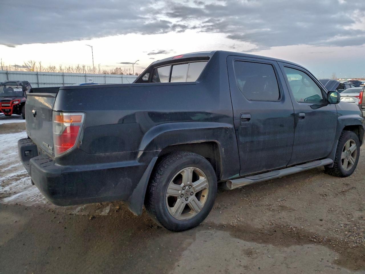 2010 Honda Ridgeline Rtl Black vin: 5FPYK1F59AB504028