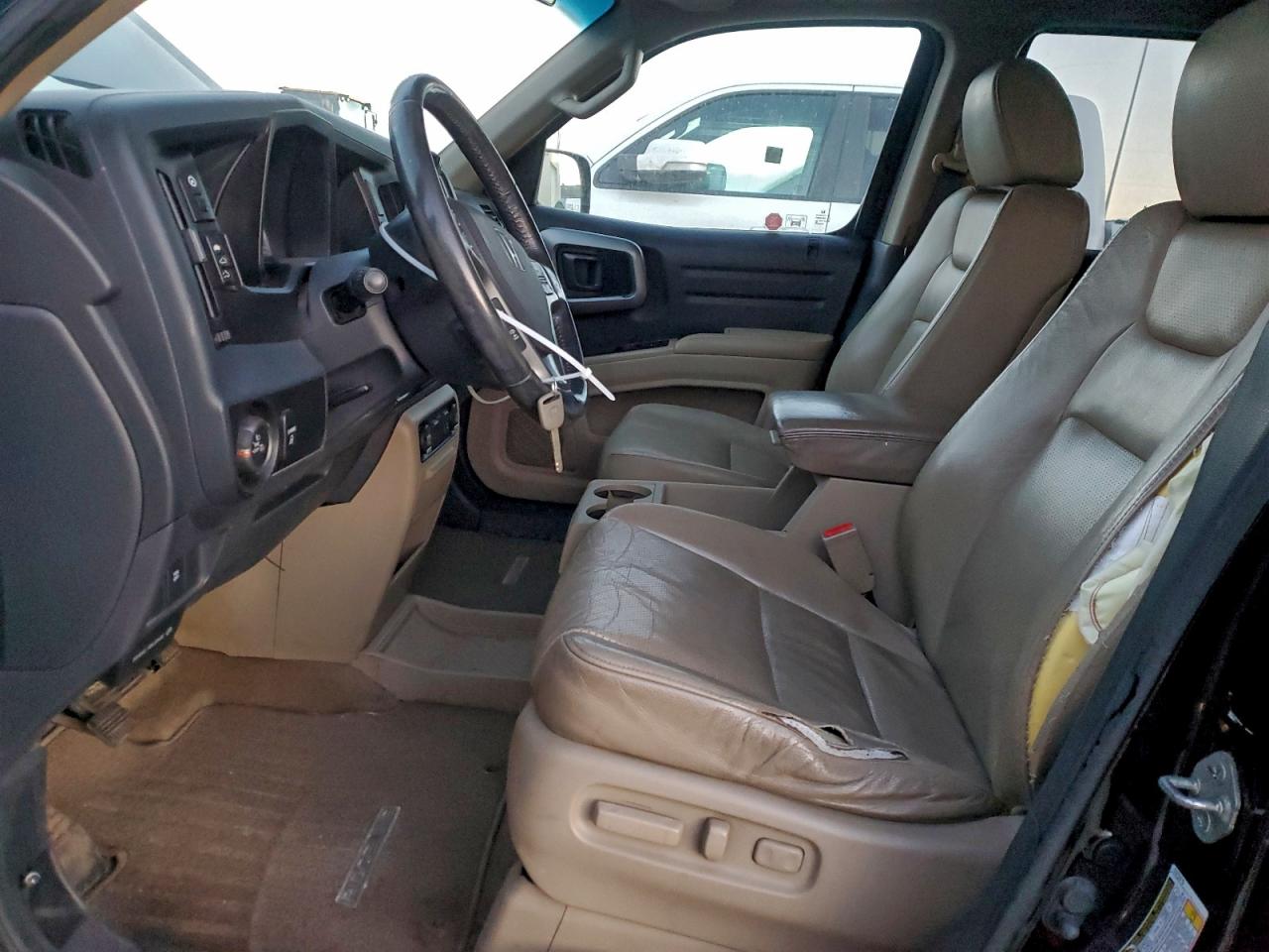 2010 Honda Ridgeline Rtl Black vin: 5FPYK1F59AB504028