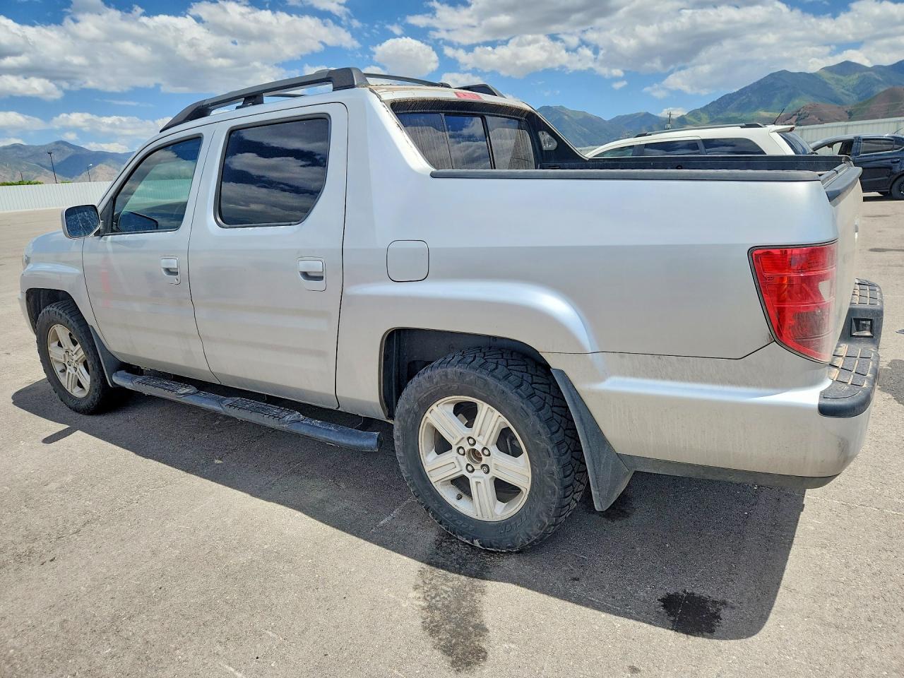 2011 Honda Ridgeline Rtl Gray vin: 5FPYK1F59BB004095