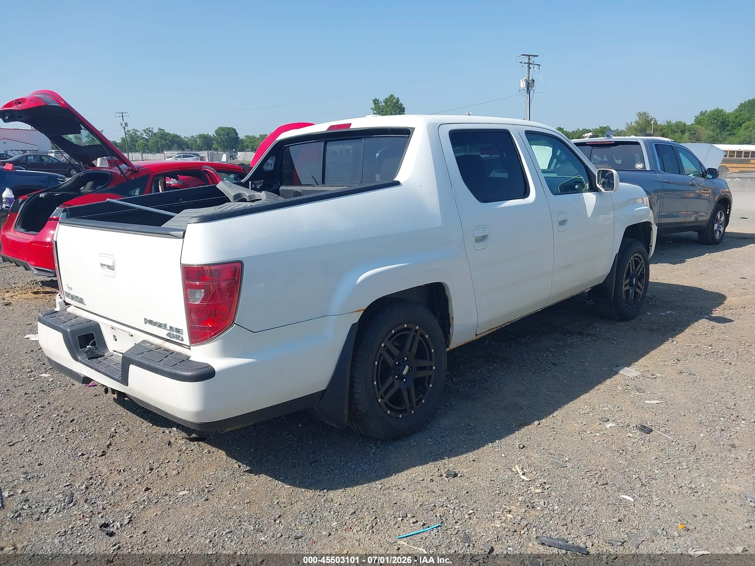 2011 Honda Ridgeline Rtl White vin: 5FPYK1F59BB007563