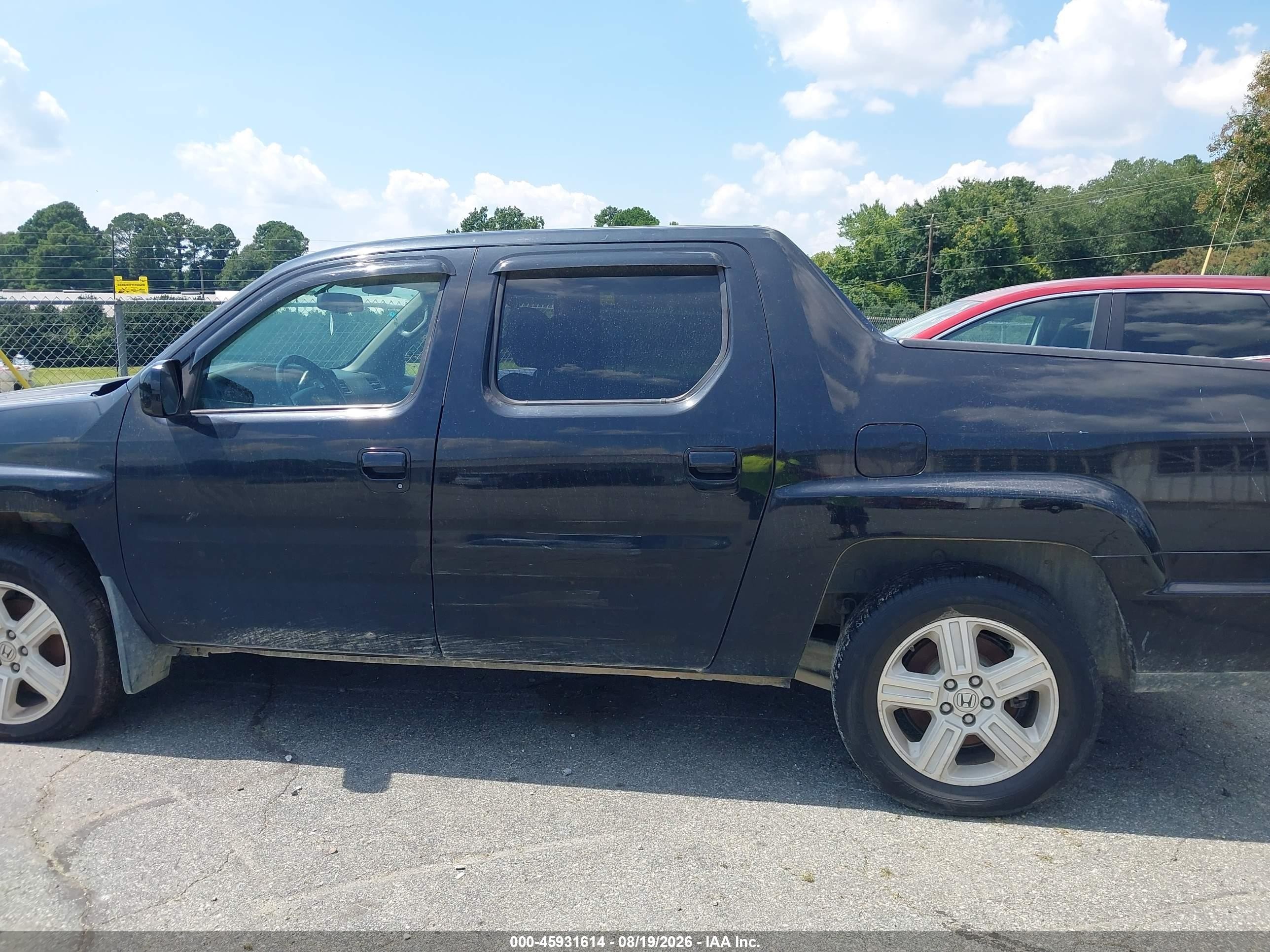 2013 Honda Ridgeline Rtl Black vin: 5FPYK1F59DB007274