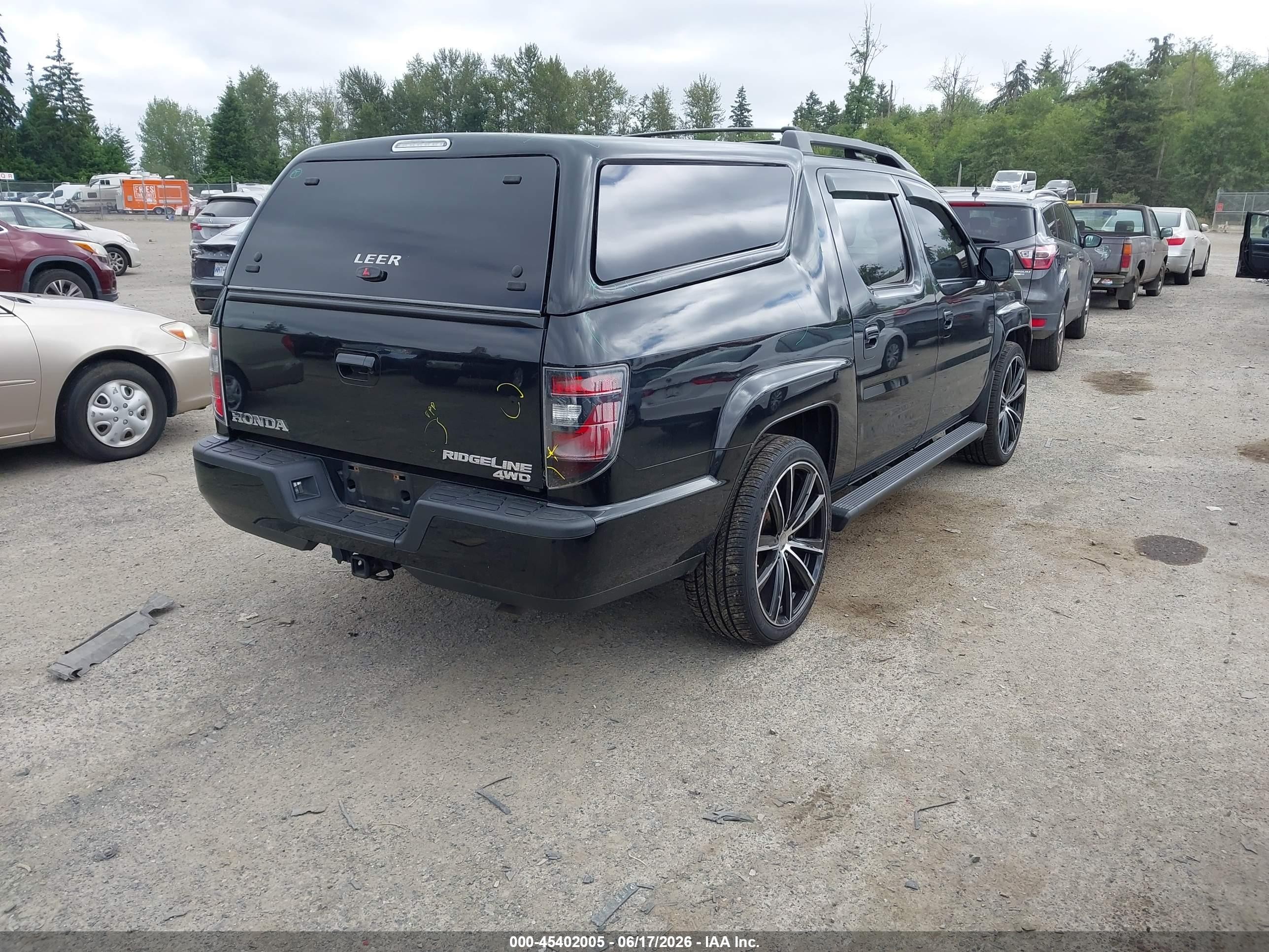 2014 Honda Ridgeline Rtl Black vin: 5FPYK1F59EB002206