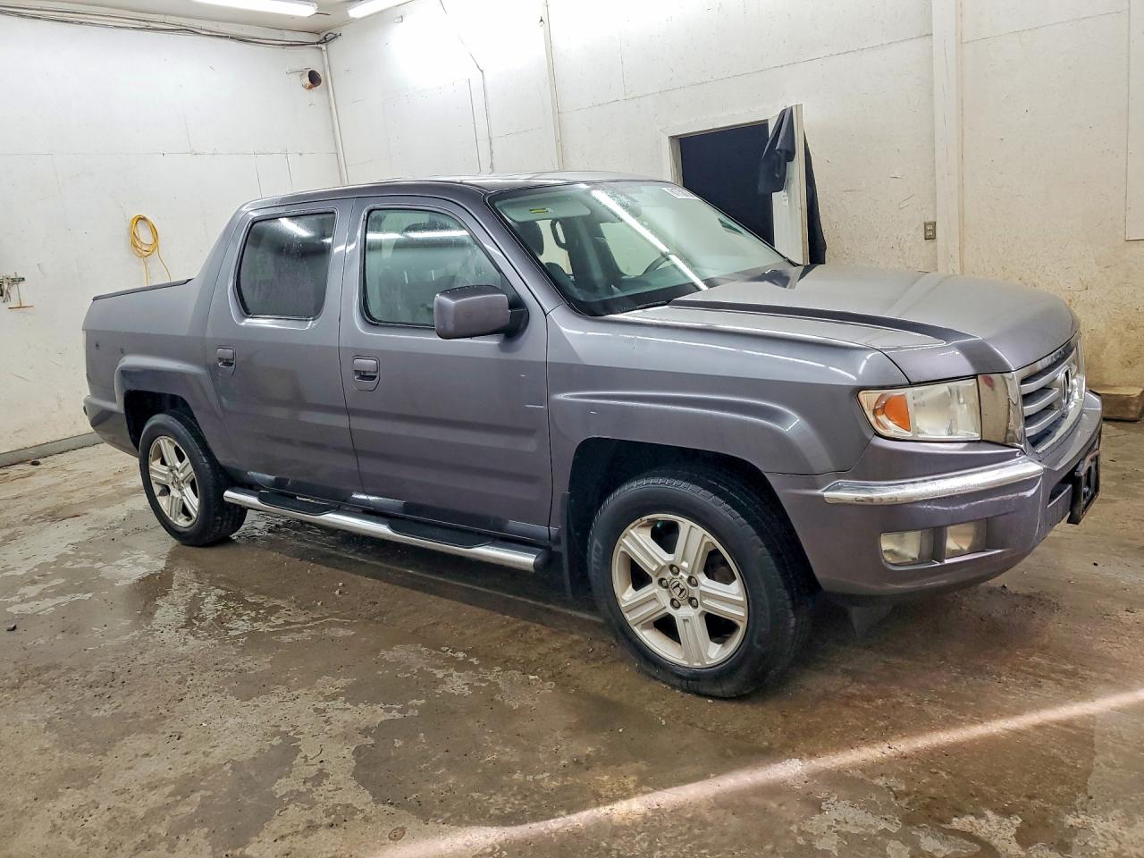 2014 Honda Ridgeline Rtl Gray vin: 5FPYK1F59EB008085