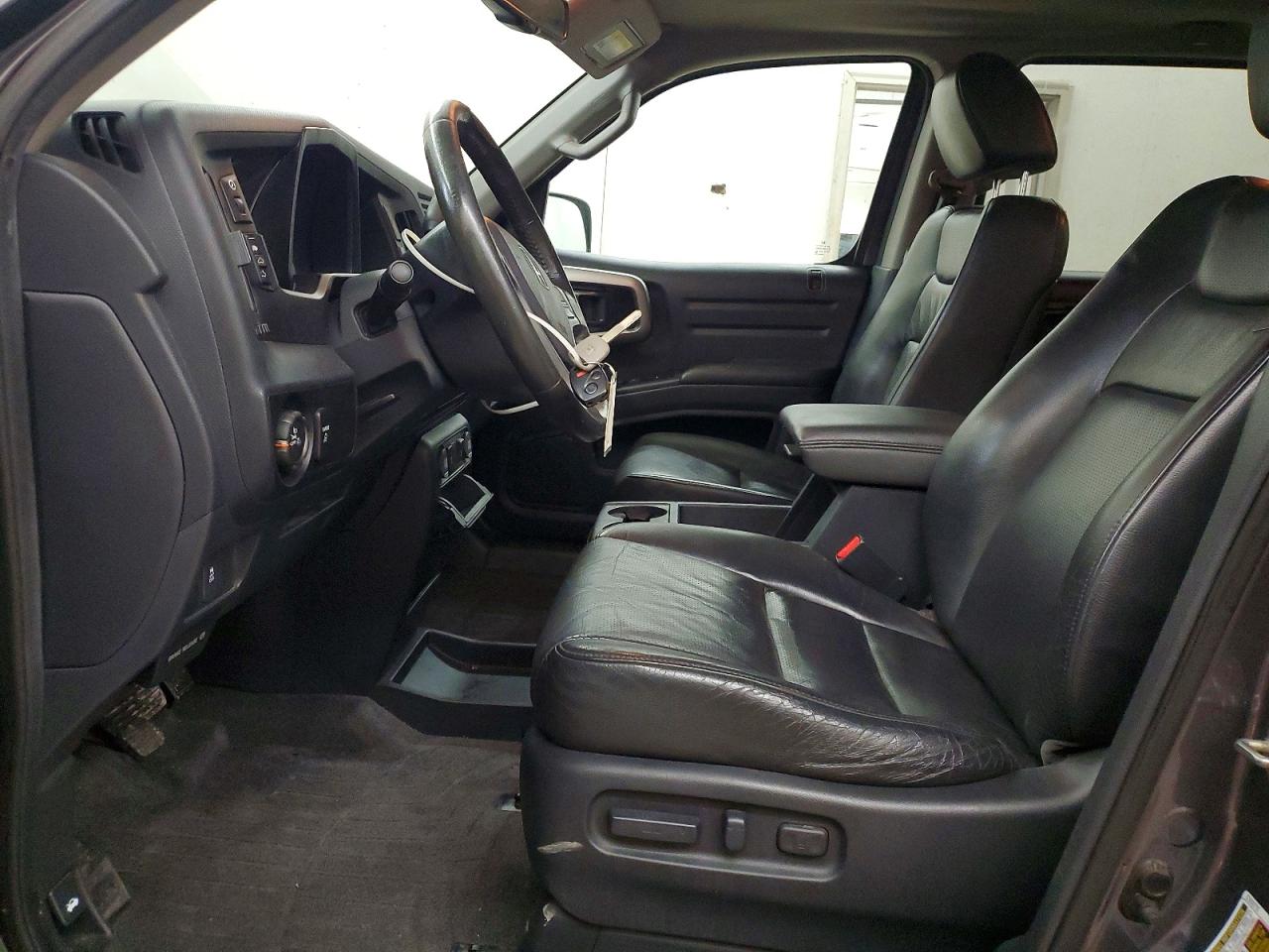 2014 Honda Ridgeline Rtl Gray vin: 5FPYK1F59EB008085