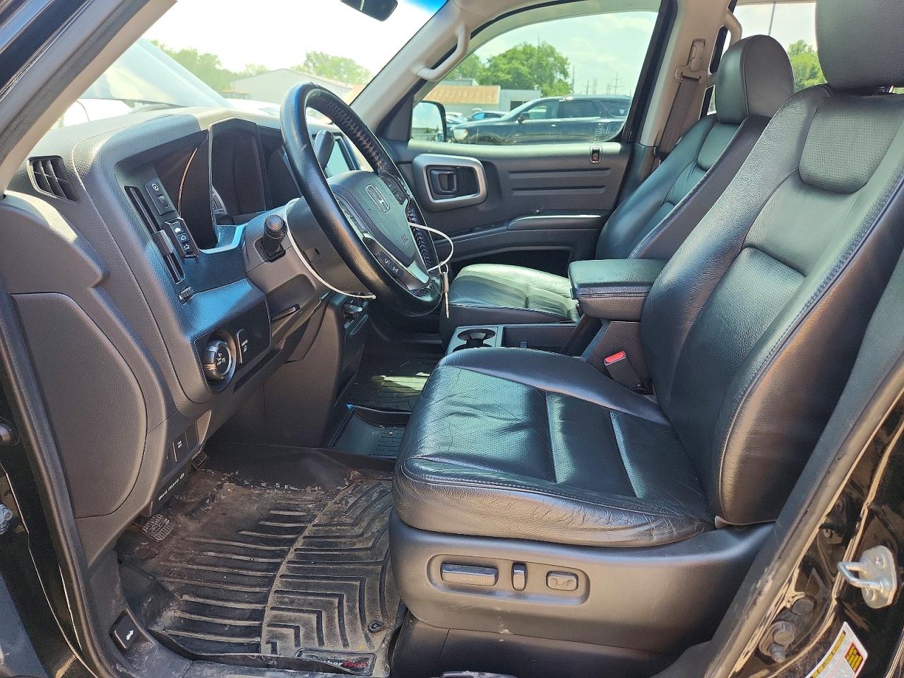 2011 Honda Ridgeline Rtl Black vin: 5FPYK1F5XBB001982