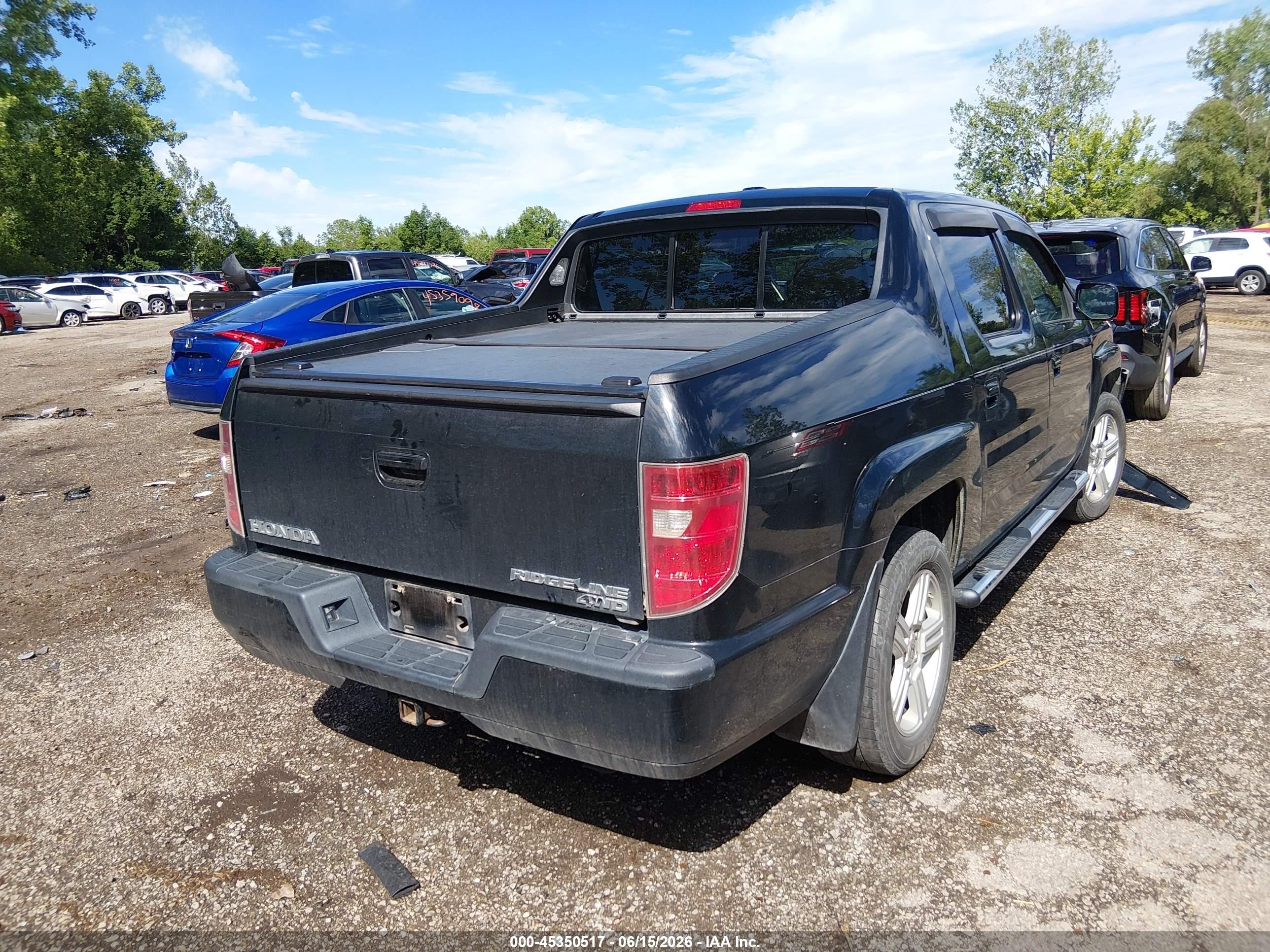 2011 Honda Ridgeline Rtl Black vin: 5FPYK1F5XBB453138